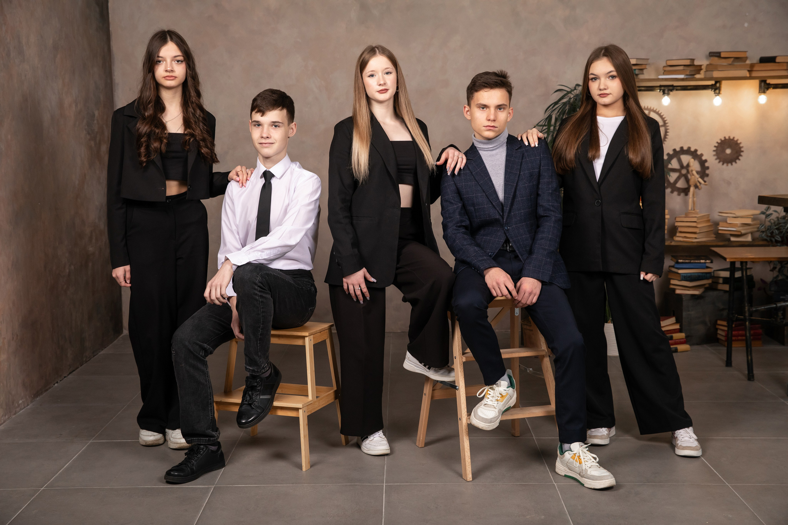 В фотозоне «Исследователь». Выпускные альбомы Евгении Виноградовой г. Липецк