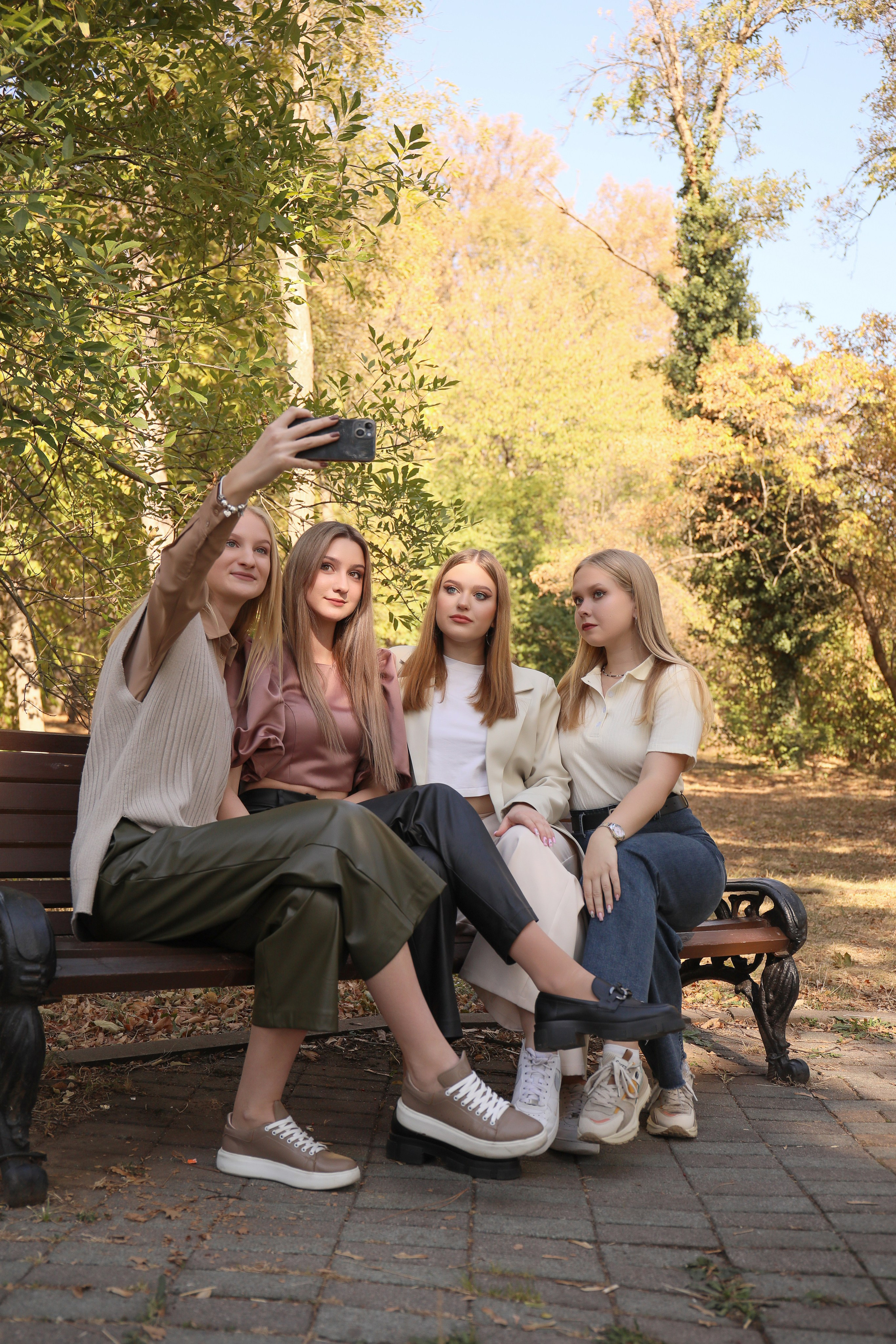 Выпускной альбом (Гимназия 87). Детский семейный фотограф Краснодар