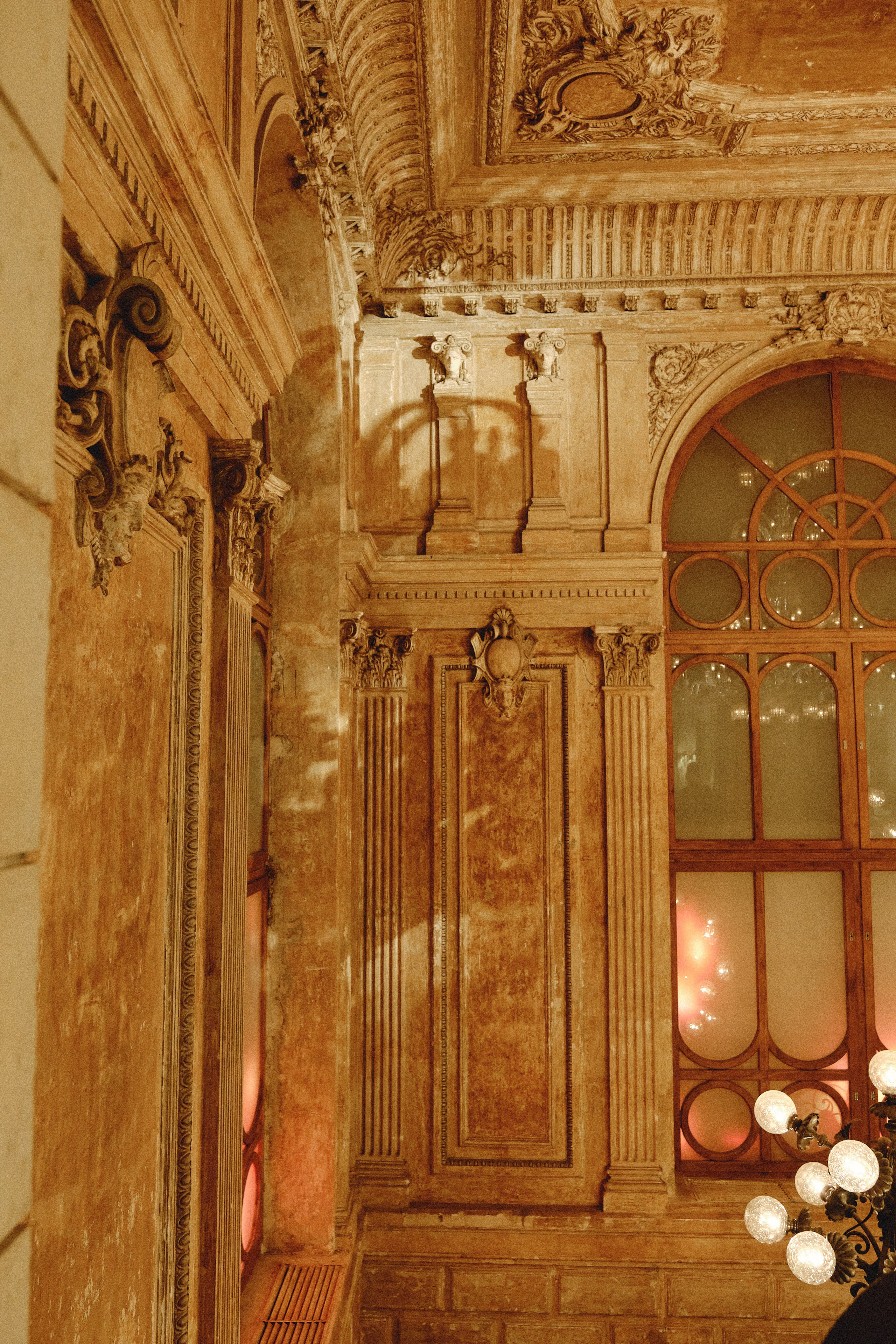 STEFANO RICCI x TSUM. Baccarat. Portrait and reportage photographer