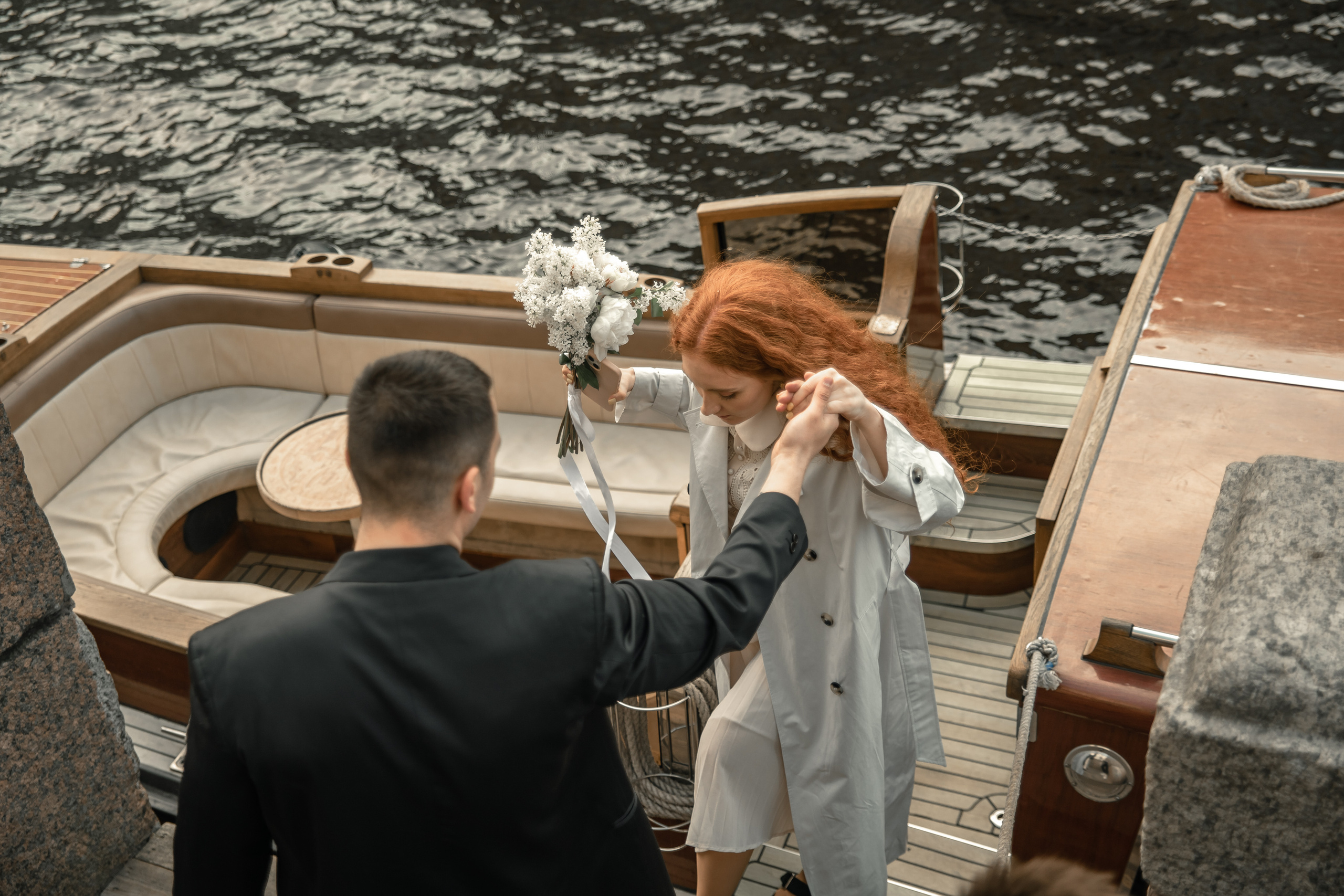 Прогулка на катере. Свадебный фотограф Тюмень / Санкт — Петербург Миронова Наталия
