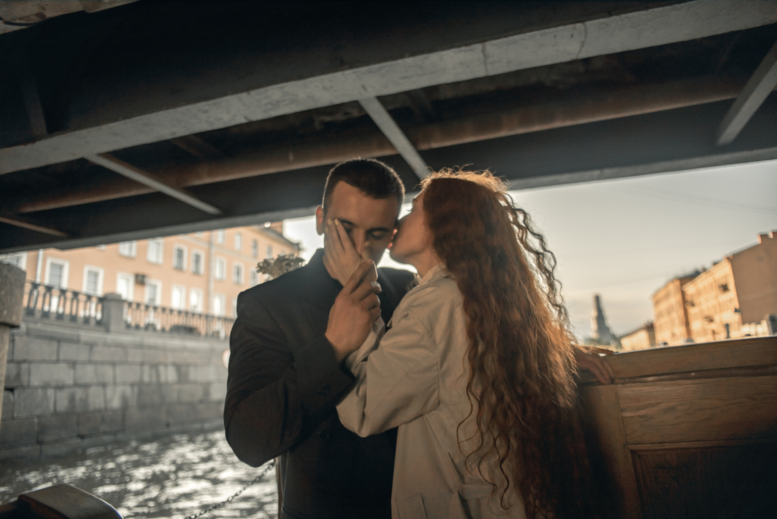 Прогулка на катере. Свадебный фотограф Тюмень / Санкт — Петербург Миронова Наталия