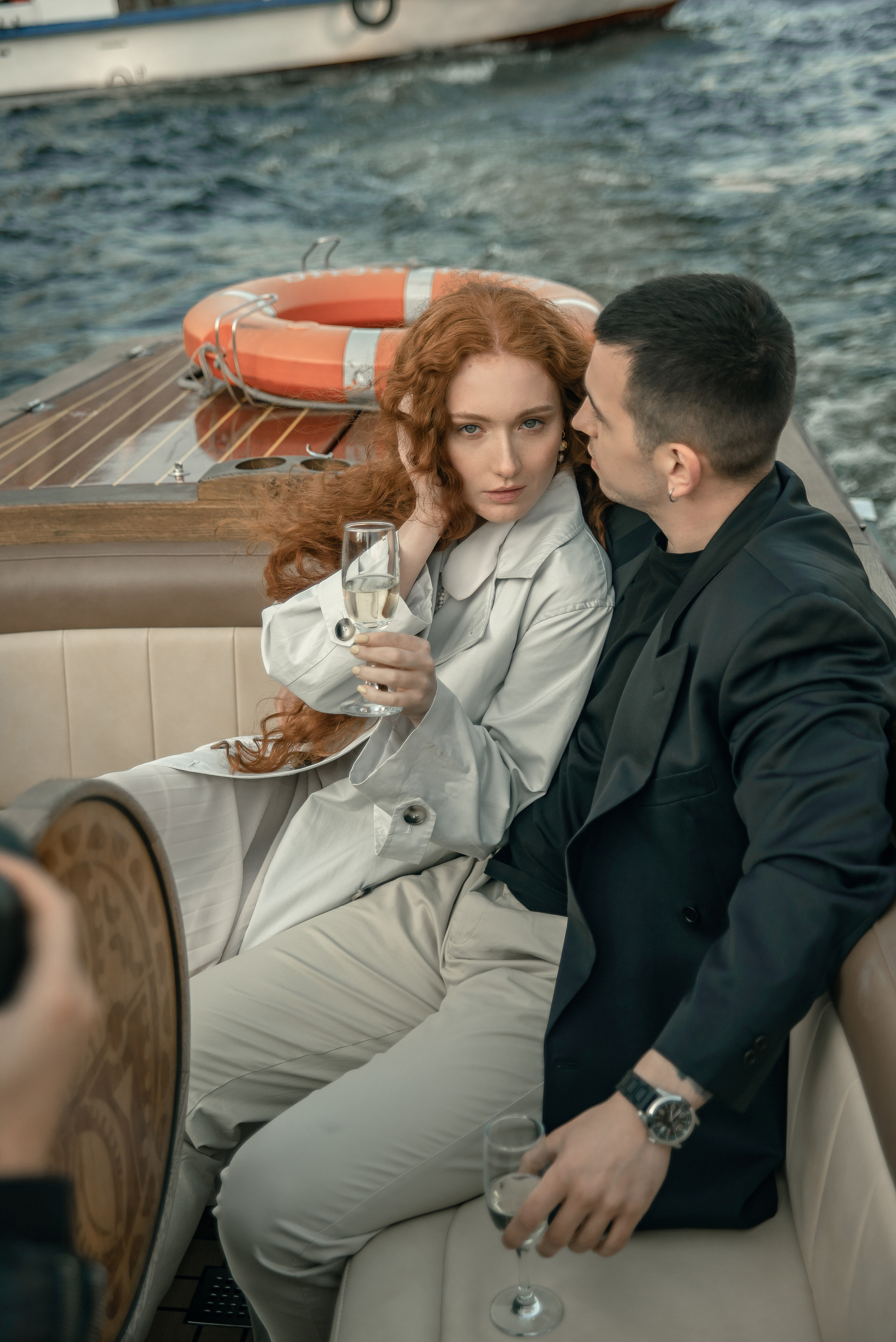 Прогулка на катере. Свадебный фотограф Тюмень / Санкт — Петербург Миронова Наталия