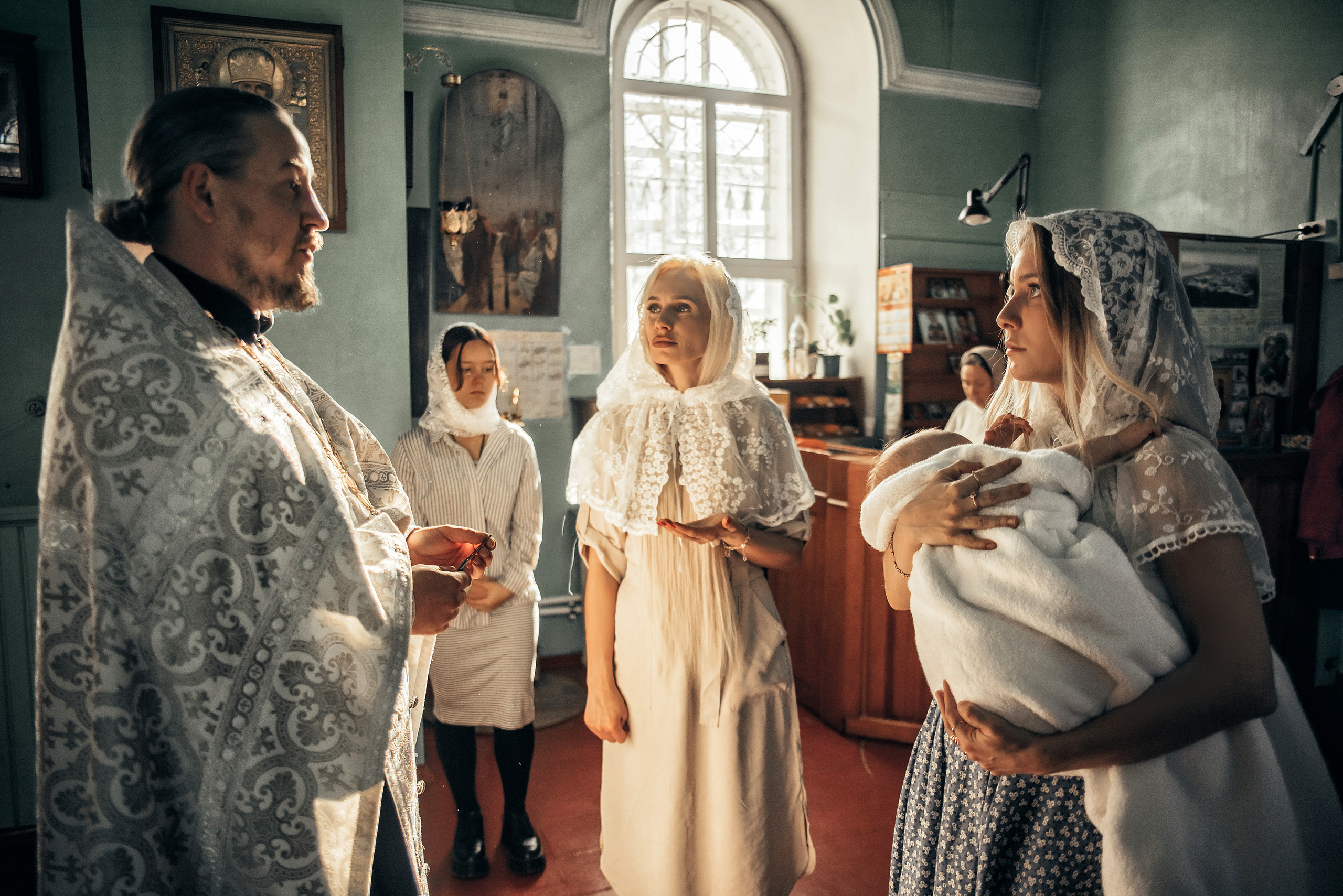Церковь трех Святителей. Свадебный фотограф Тюмень / Санкт — Петербург Миронова Наталия
