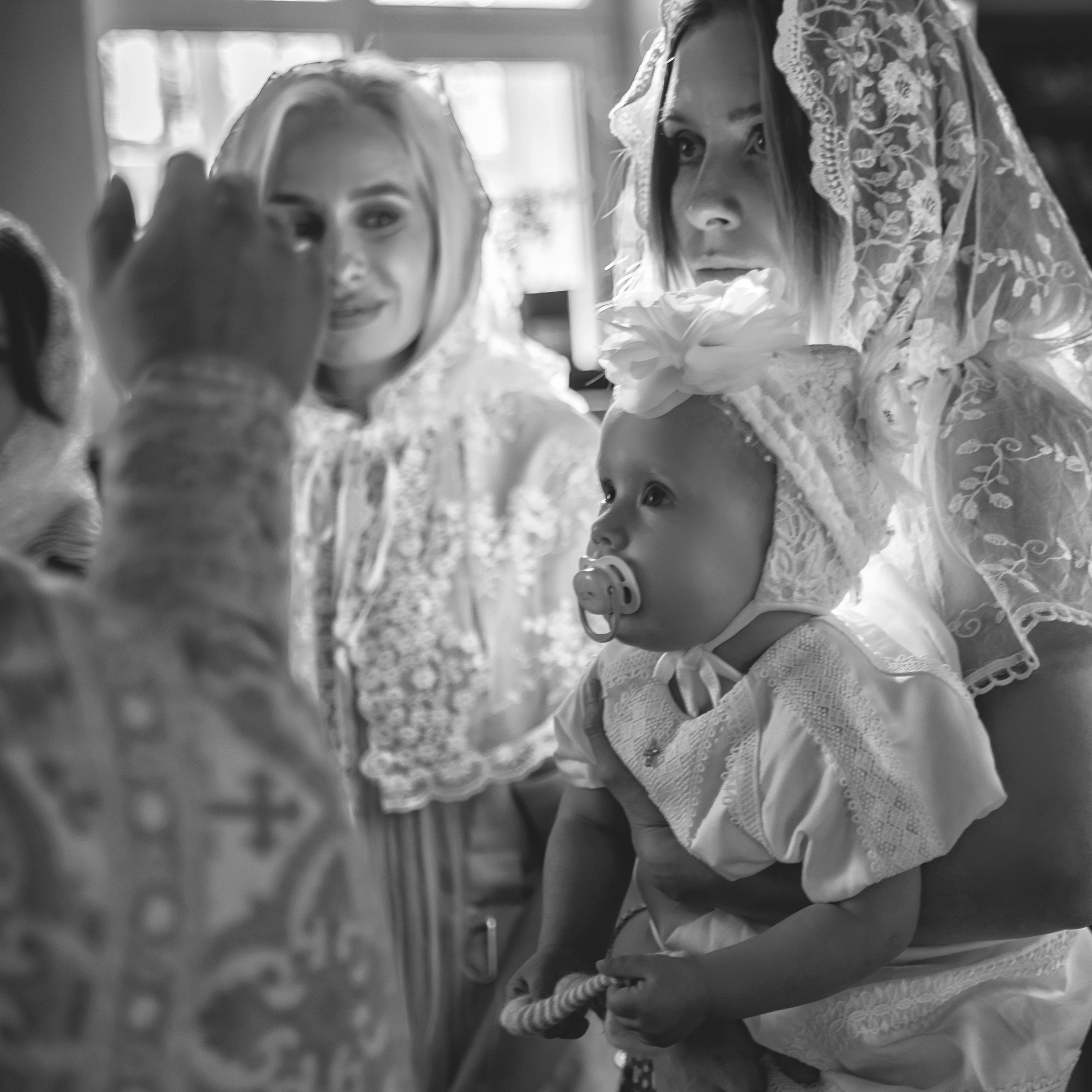 Церковь трех Святителей. Свадебный фотограф Тюмень / Санкт — Петербург Миронова Наталия