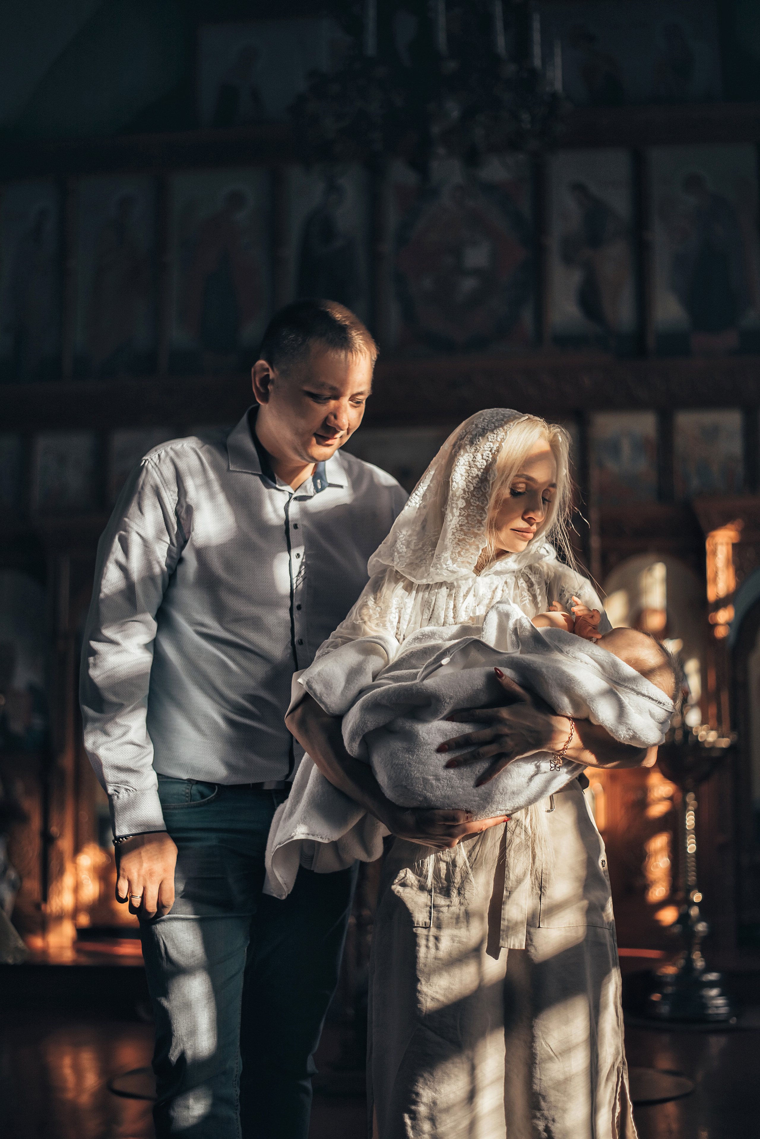 Церковь трех Святителей. Свадебный фотограф Тюмень / Санкт — Петербург Миронова Наталия