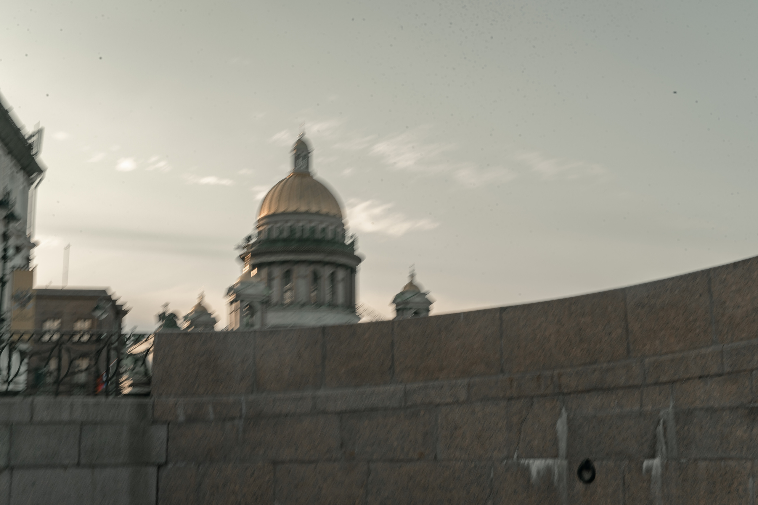 Прогулка на катере. Свадебный фотограф Тюмень / Санкт — Петербург Миронова Наталия