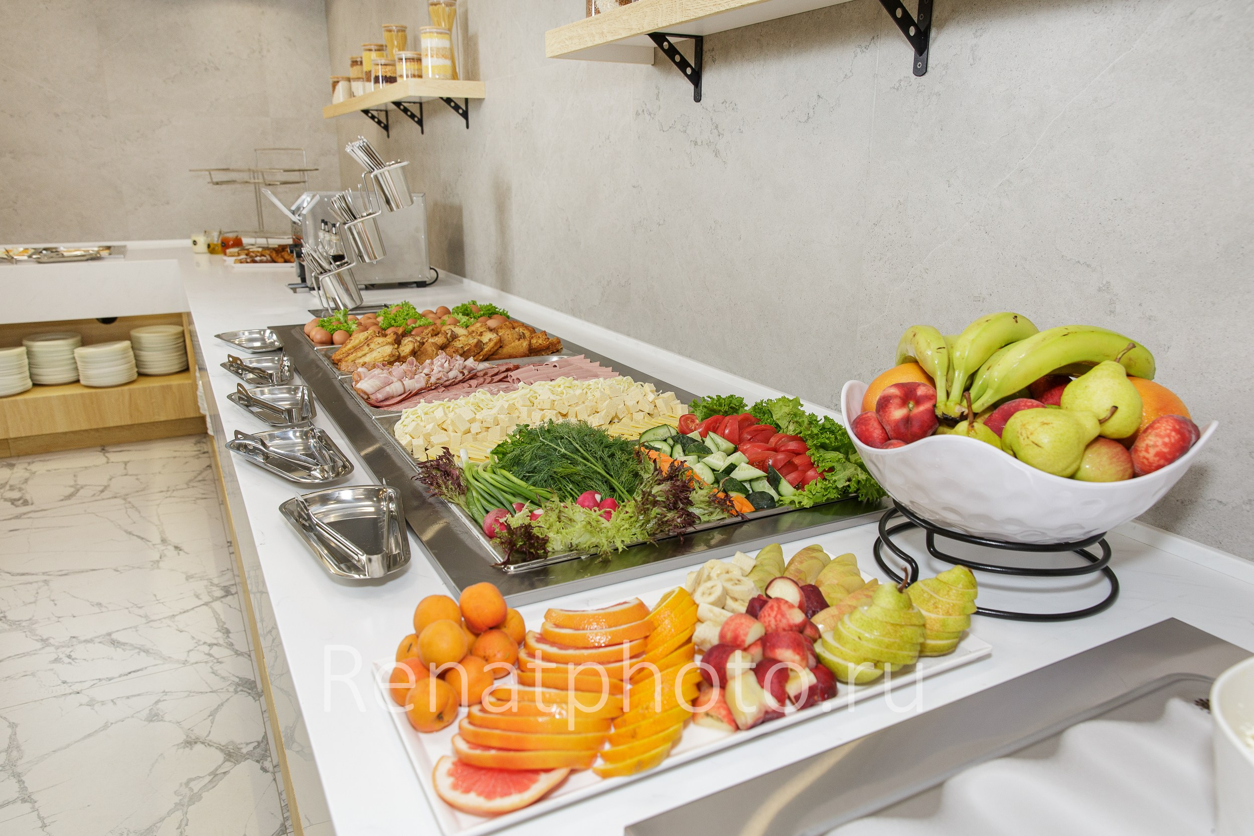 Renatphoto-Фотосессия шведской линии в отелях. Профессиональная фотосъёмка интерьеров, предметная фотосессия еды для меню г. Анапа