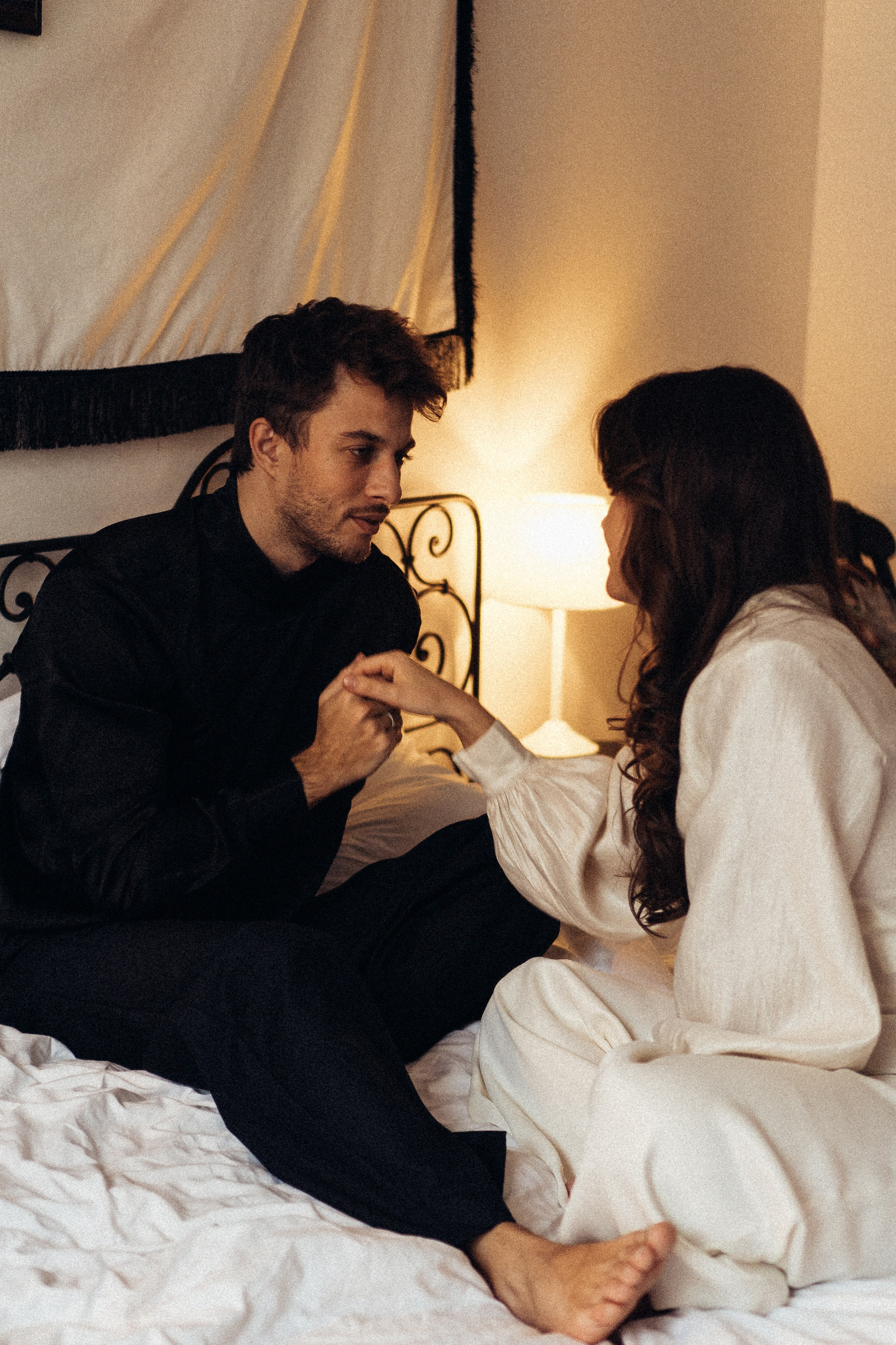 УТРО ЖЕНИХА И НЕВЕСТЫ В ПИТЕРСКОЙ КВАРТИРЕ И СЬЕМКА С СВАДЕБНЫХ ОБРАЗАХ. Профессиональный фотограф, Санкт-Петербург — Виктория Богомолова