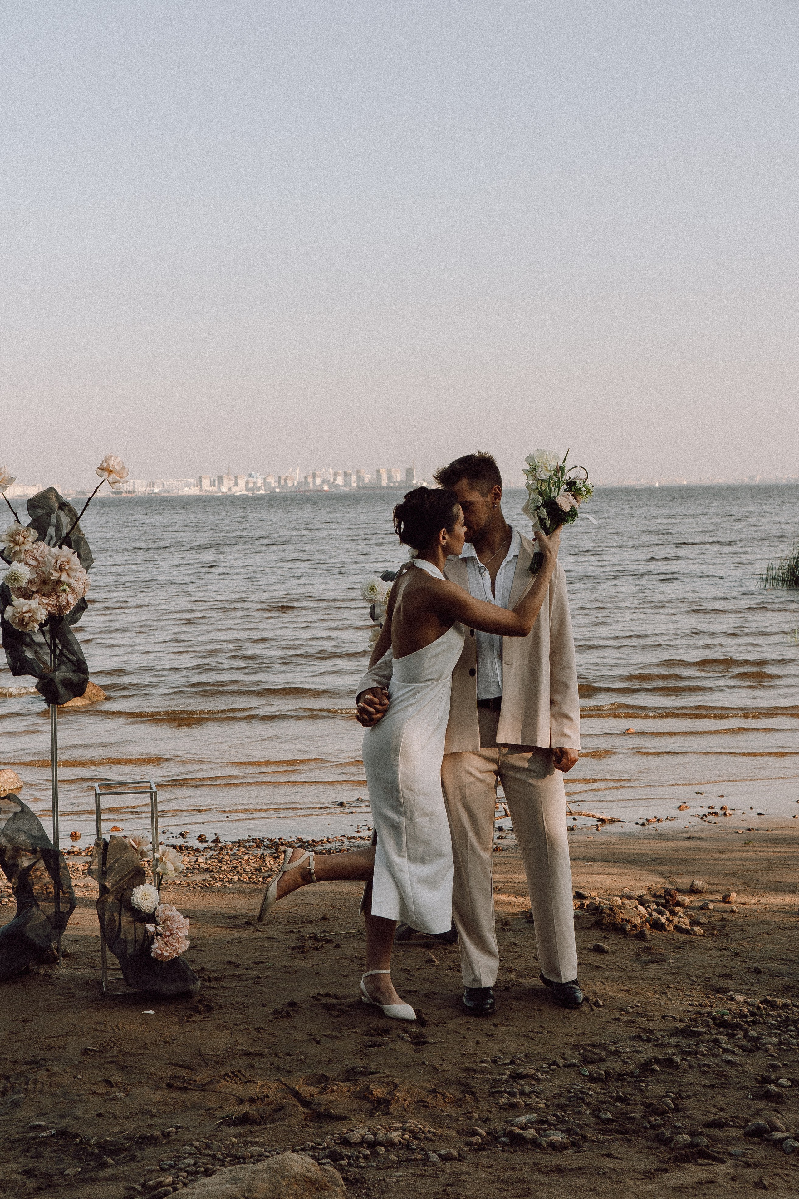 СВАДЕБНАЯ ФОТОСЕССИЯ ВЫЕЗДНОЙ ЦЕРЕМОНИИ (ФИНСКИЙ ЗАЛИВ). Профессиональный фотограф, Санкт-Петербург — Виктория Богомолова