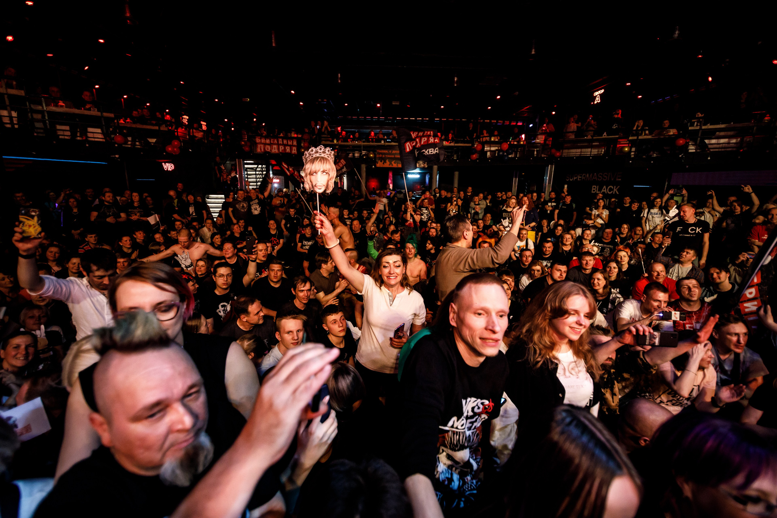 БРИГАДНЫЙ ПОДРЯД. Фотограф Елена Богачева (lenalena_na_na_na)