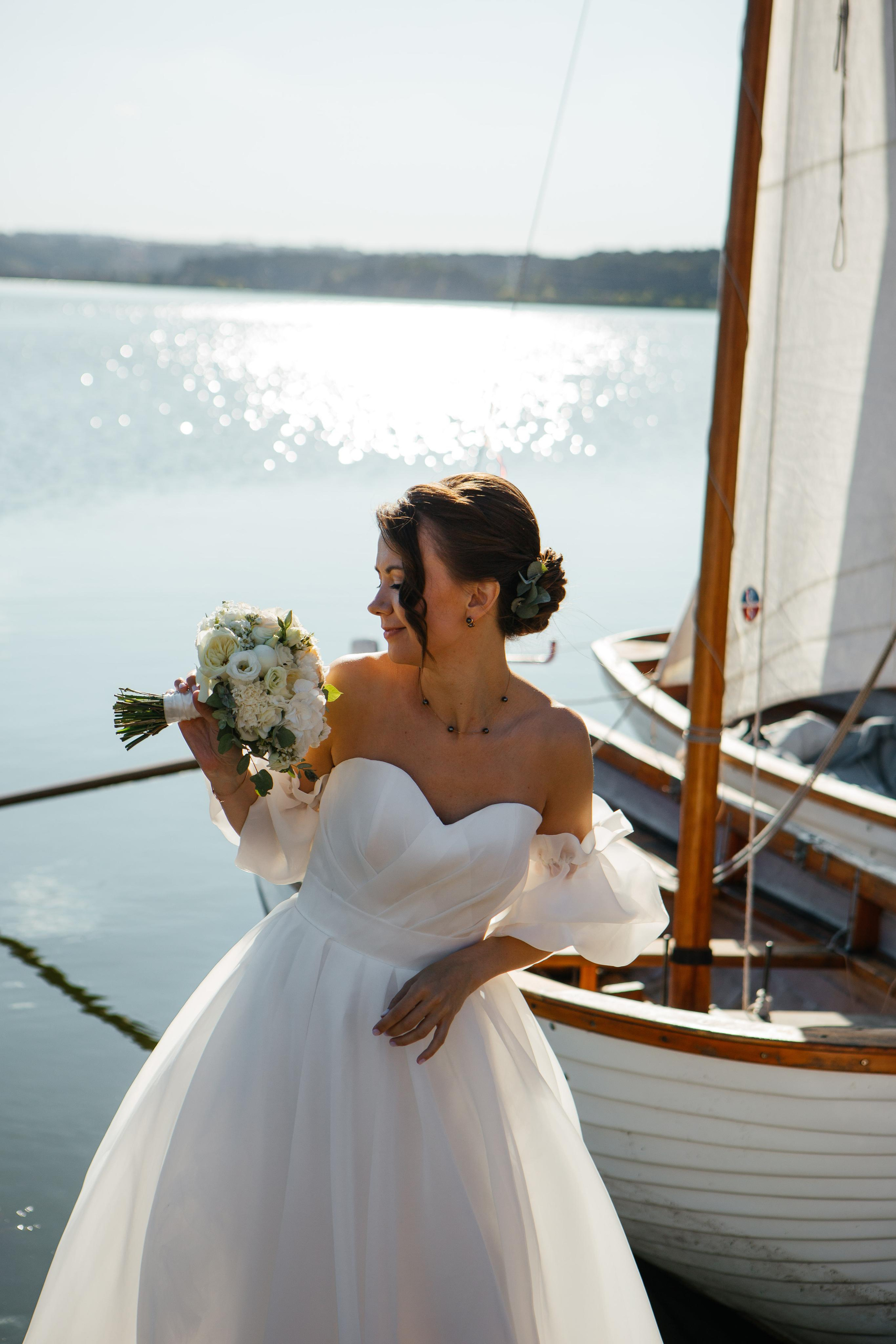 Прогулка на паруснике. Женя и Паша. Ваш фотограф Любовь Чистякова