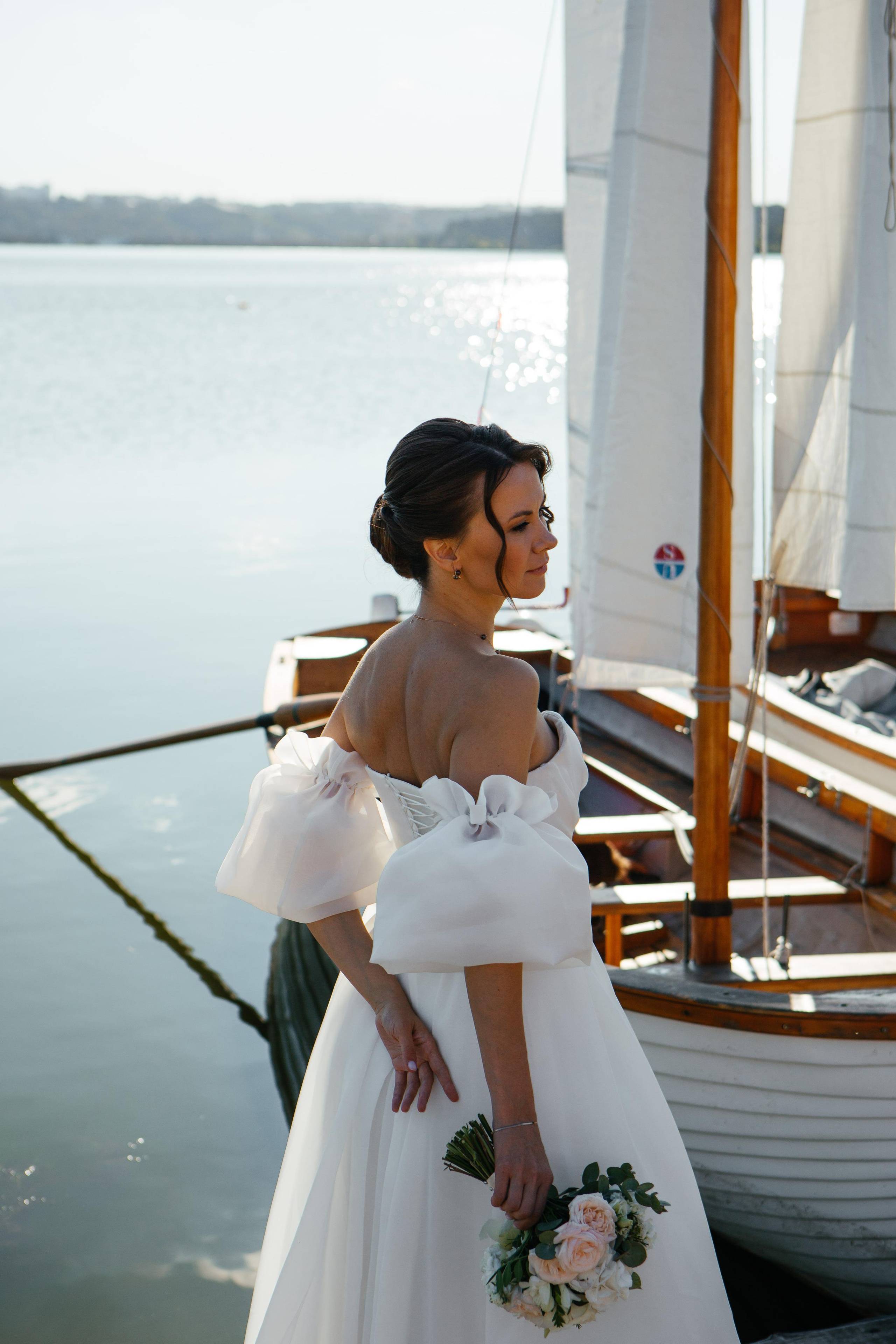 Прогулка на паруснике. Женя и Паша. Ваш фотограф Любовь Чистякова