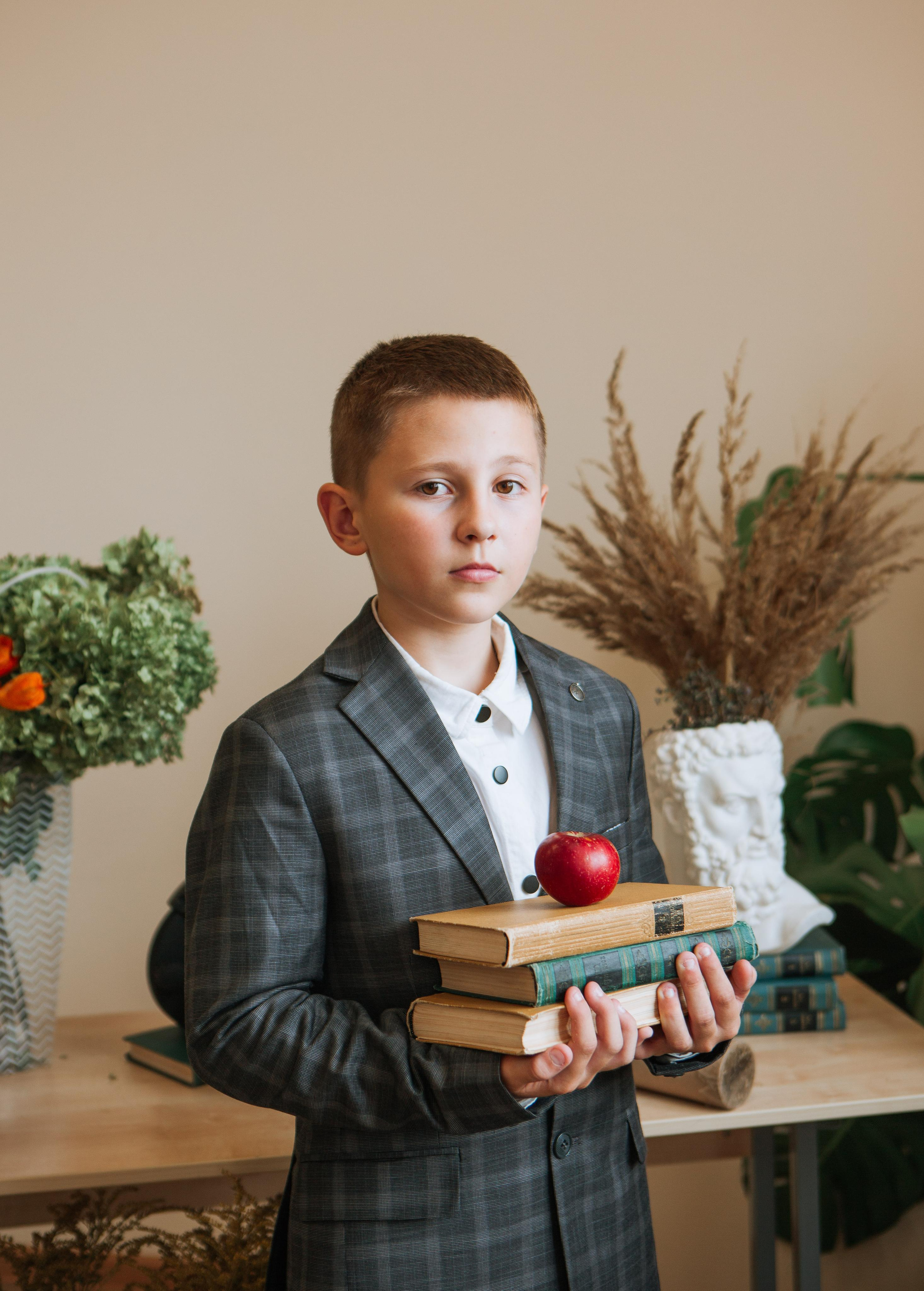 ВЫПУСКНЫЕ АЛЬБОМЫ. Ваш фотограф Любовь Чистякова