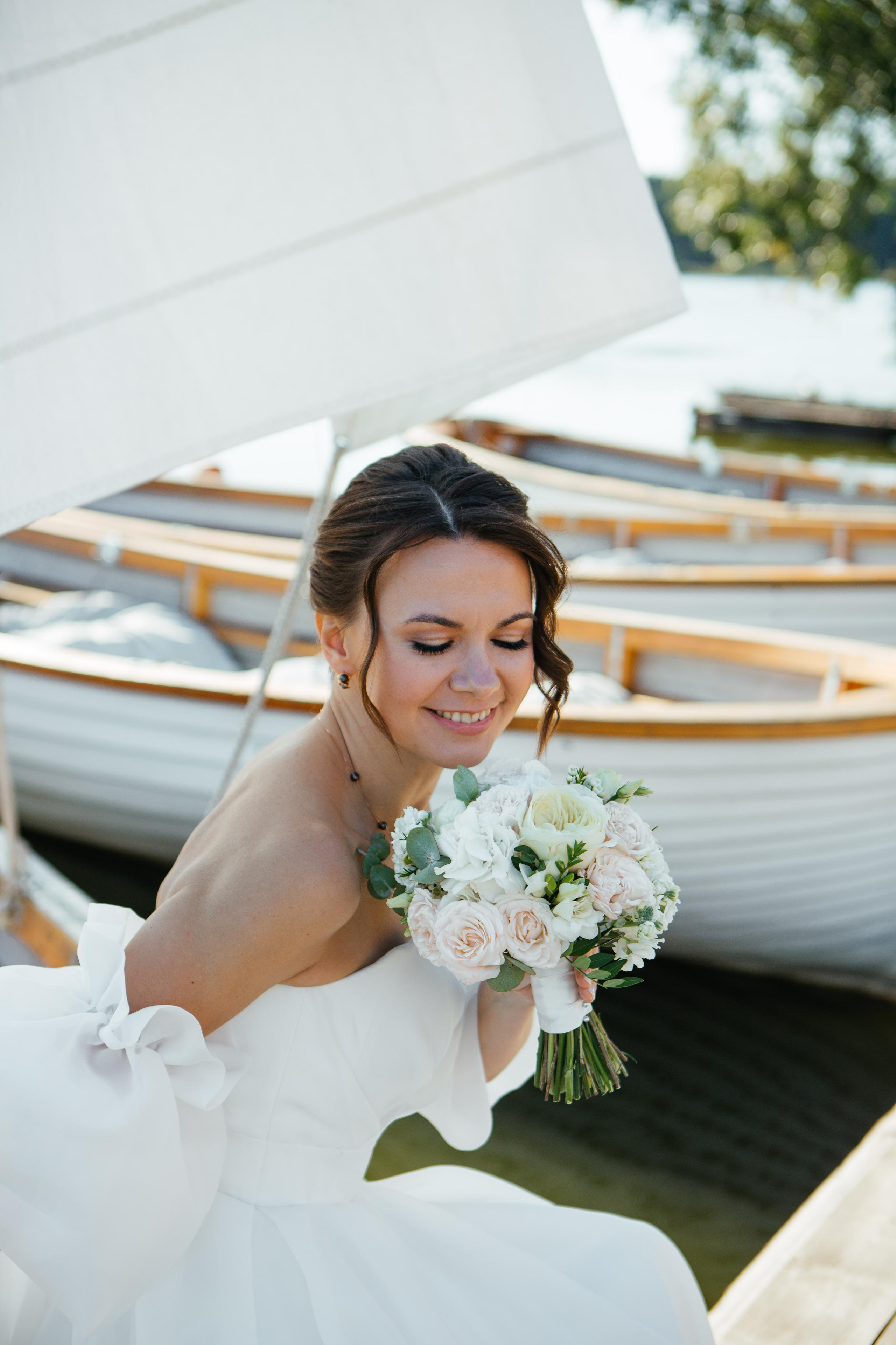 Прогулка на паруснике. Женя и Паша. Ваш фотограф Любовь Чистякова