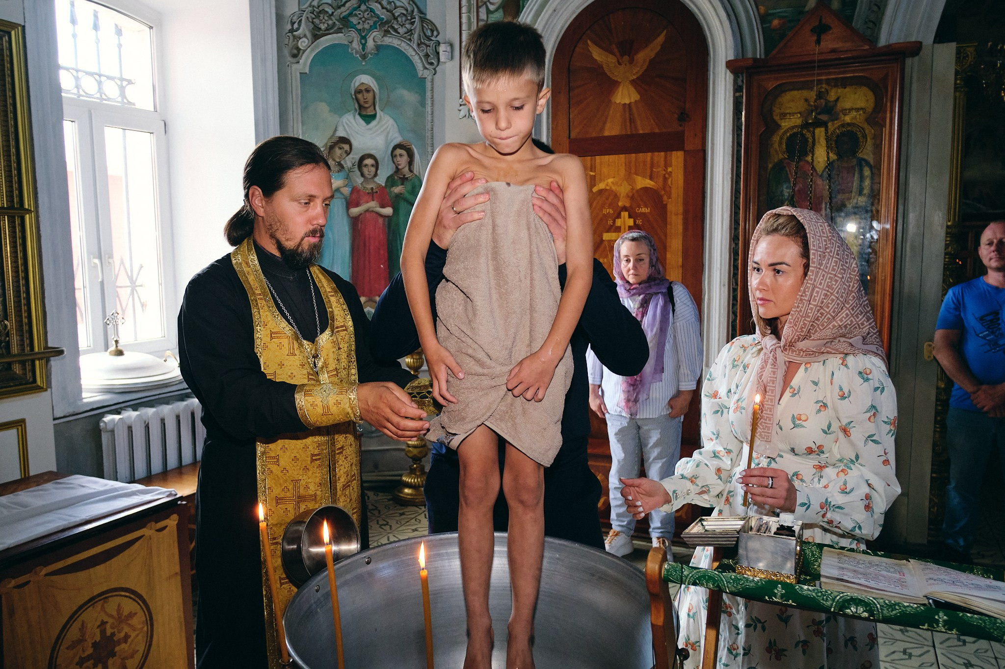Крестины и венчания. Привет! Меня зовут Слава Кравец, я репортажный фотограф в Московском регионе