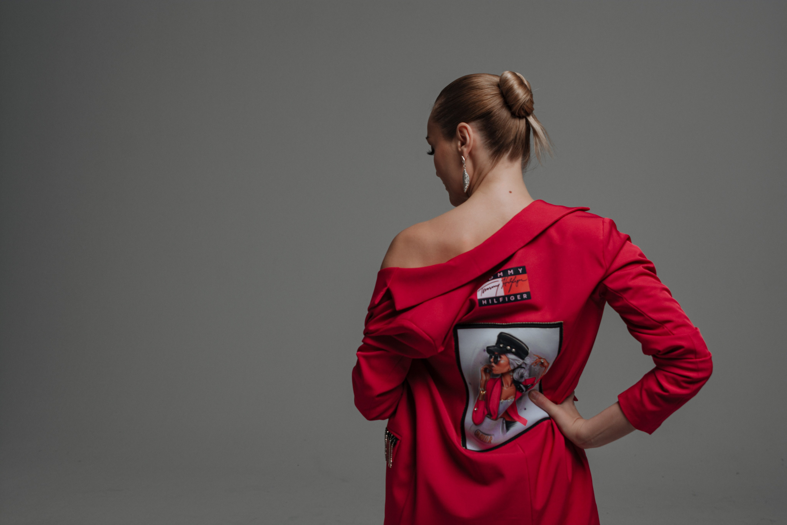 Фотосессия Superwoman. Весна 2024. Портретный фотограф в Санкт-Петербурге Дмитриева Наталия