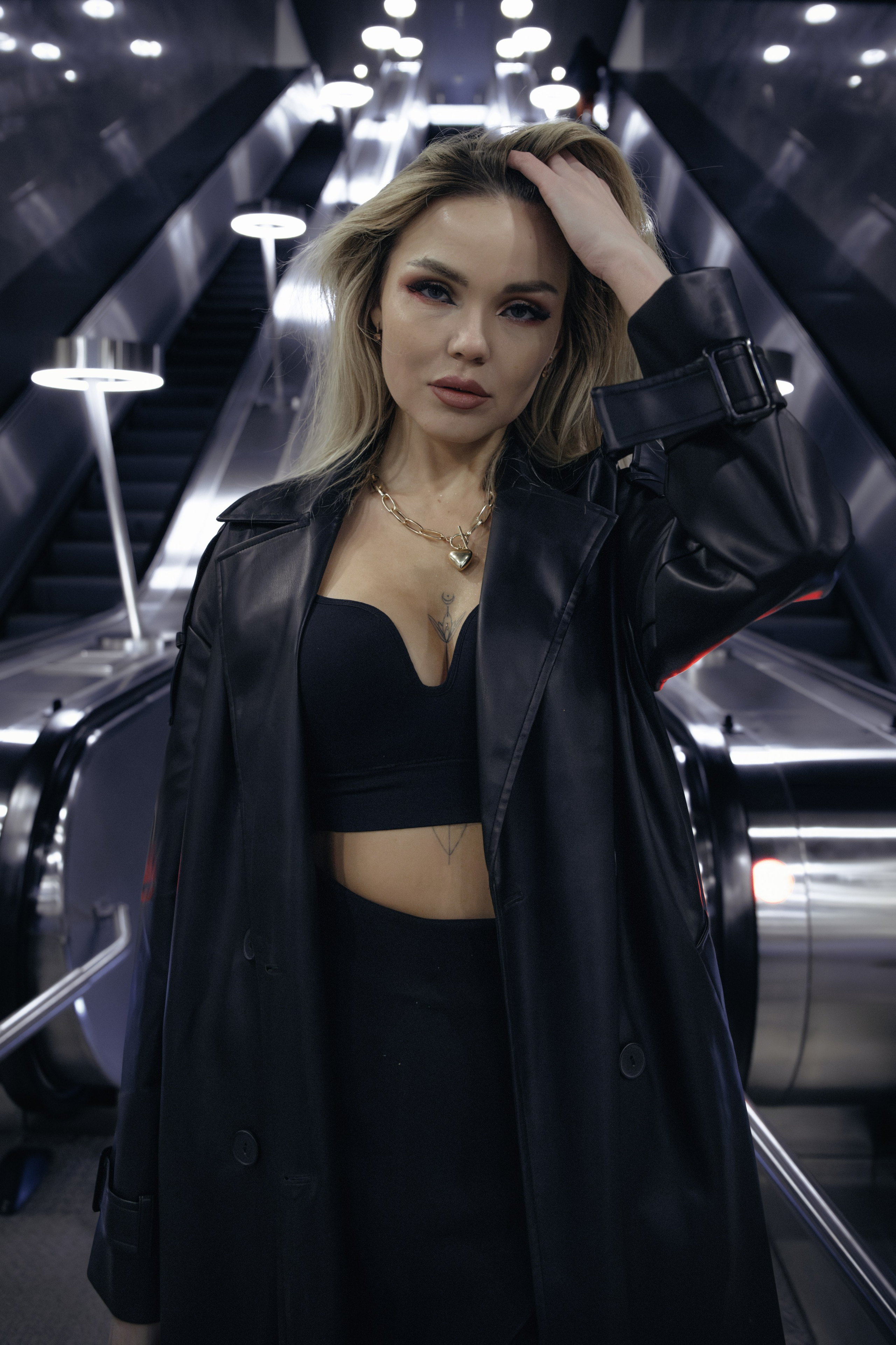 В метро. Фотограф в Москве, Дмитрий Горбатов