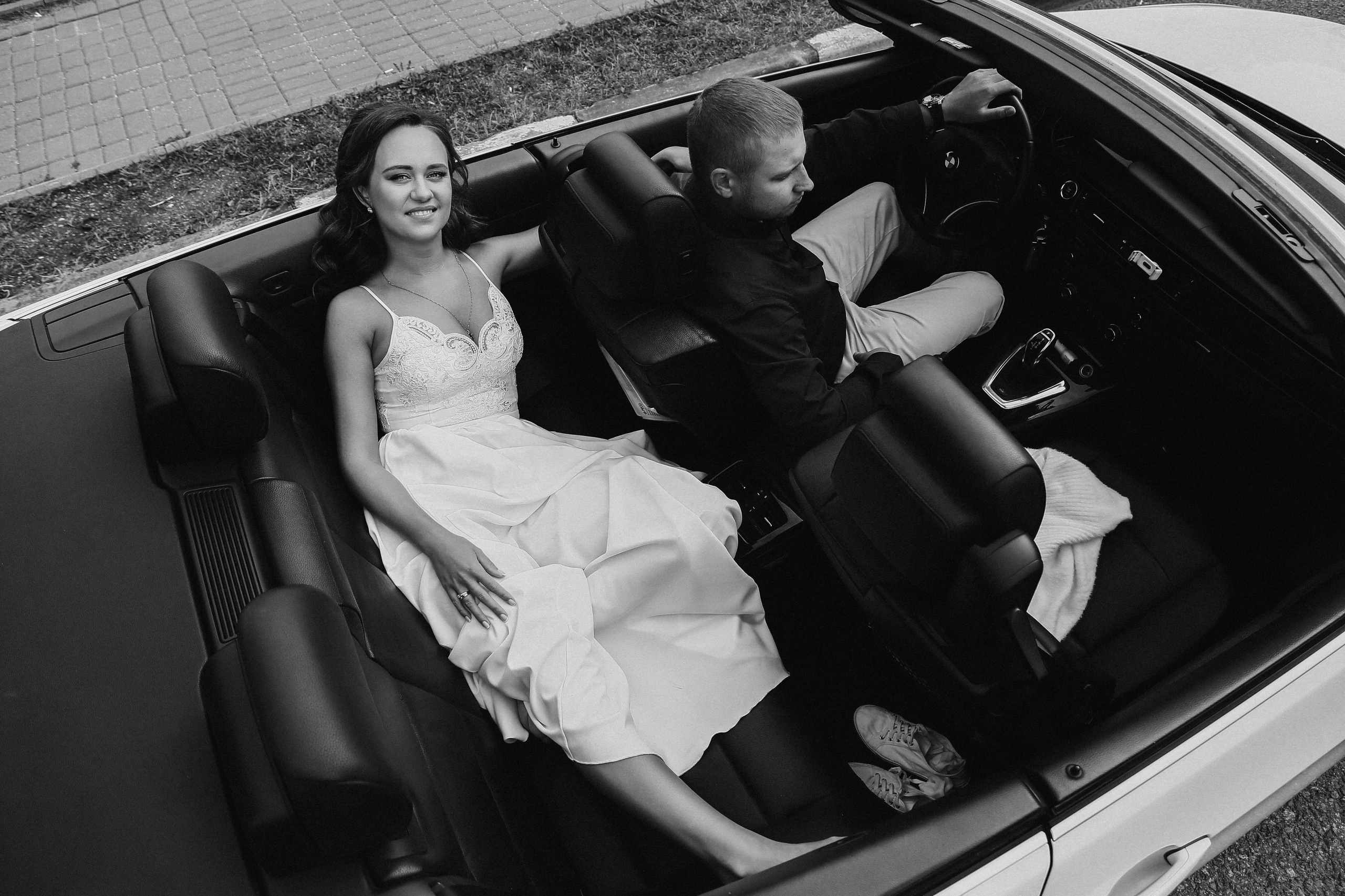 Свадебная прогулка в Ч\Б. Фотограф Антон Чупринин