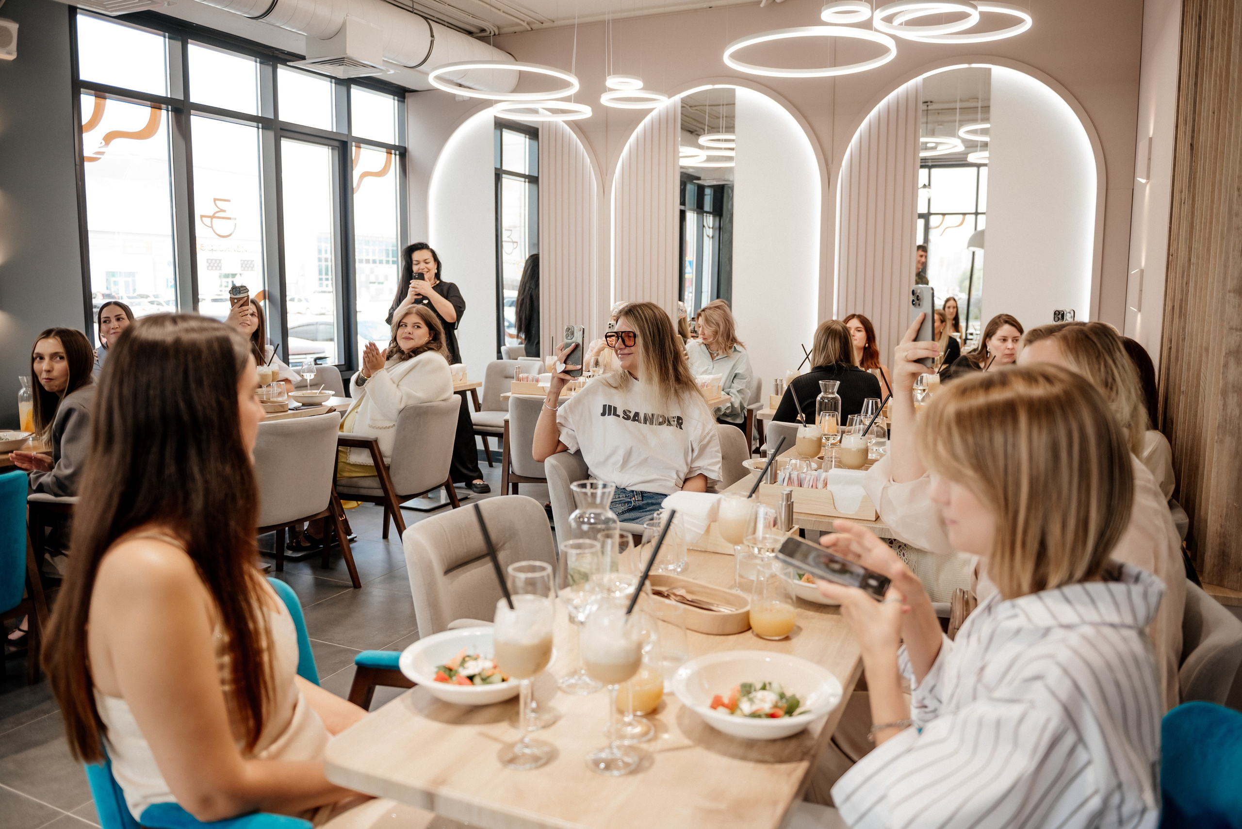 Презентации. Репортажный и портретный фотограф в Барнауле Аурика Митеску