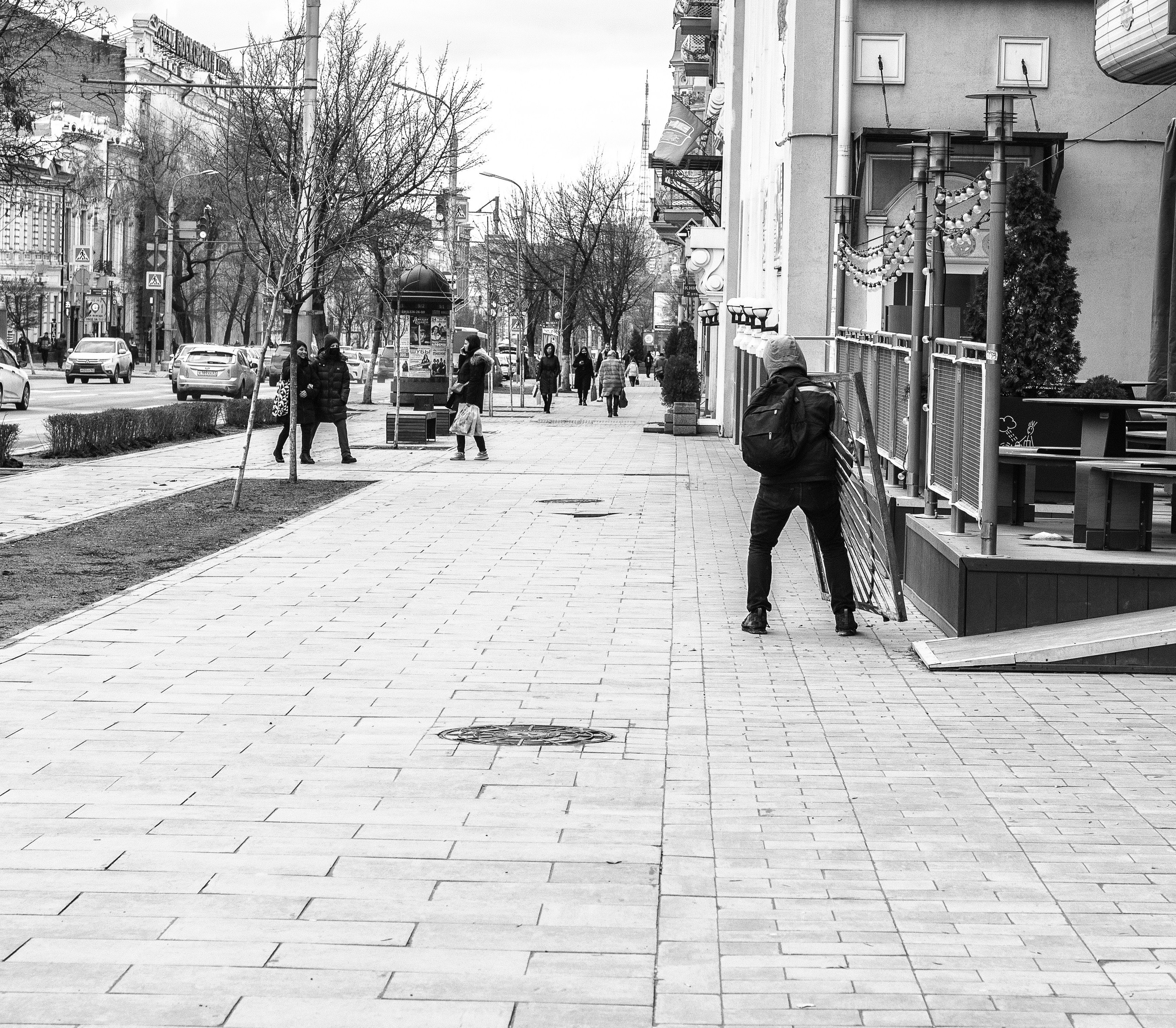 Рекламный фотограф из Гуанчжоу: история о Ростове-на-Дону. Коммерческий и предметный фотограф в Гуанчжоу Коваленко Александр