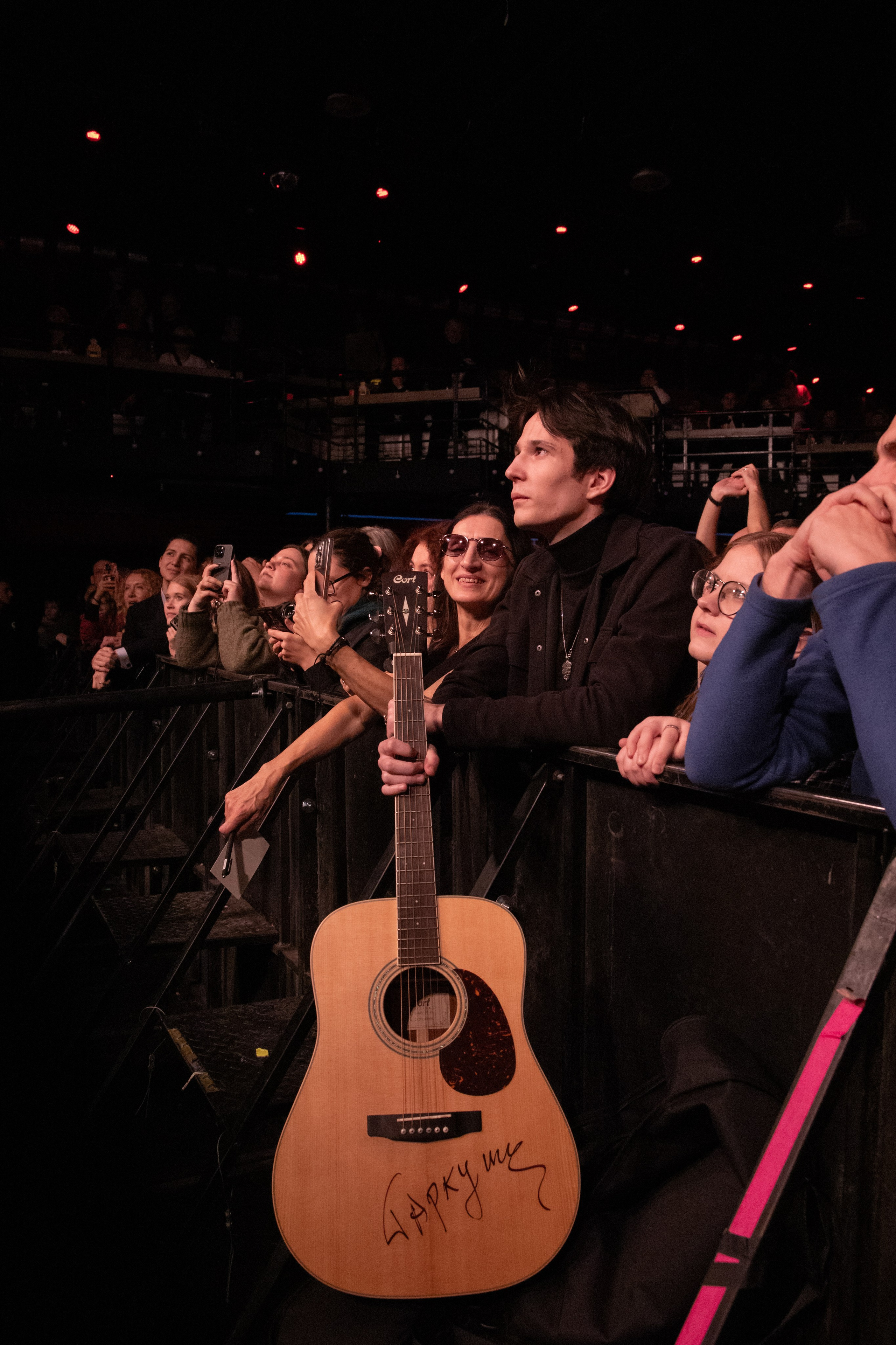 АукцЫон 25.10.2025. Портретный фотограф в Санкт-Петербурге Вадим Корнеев