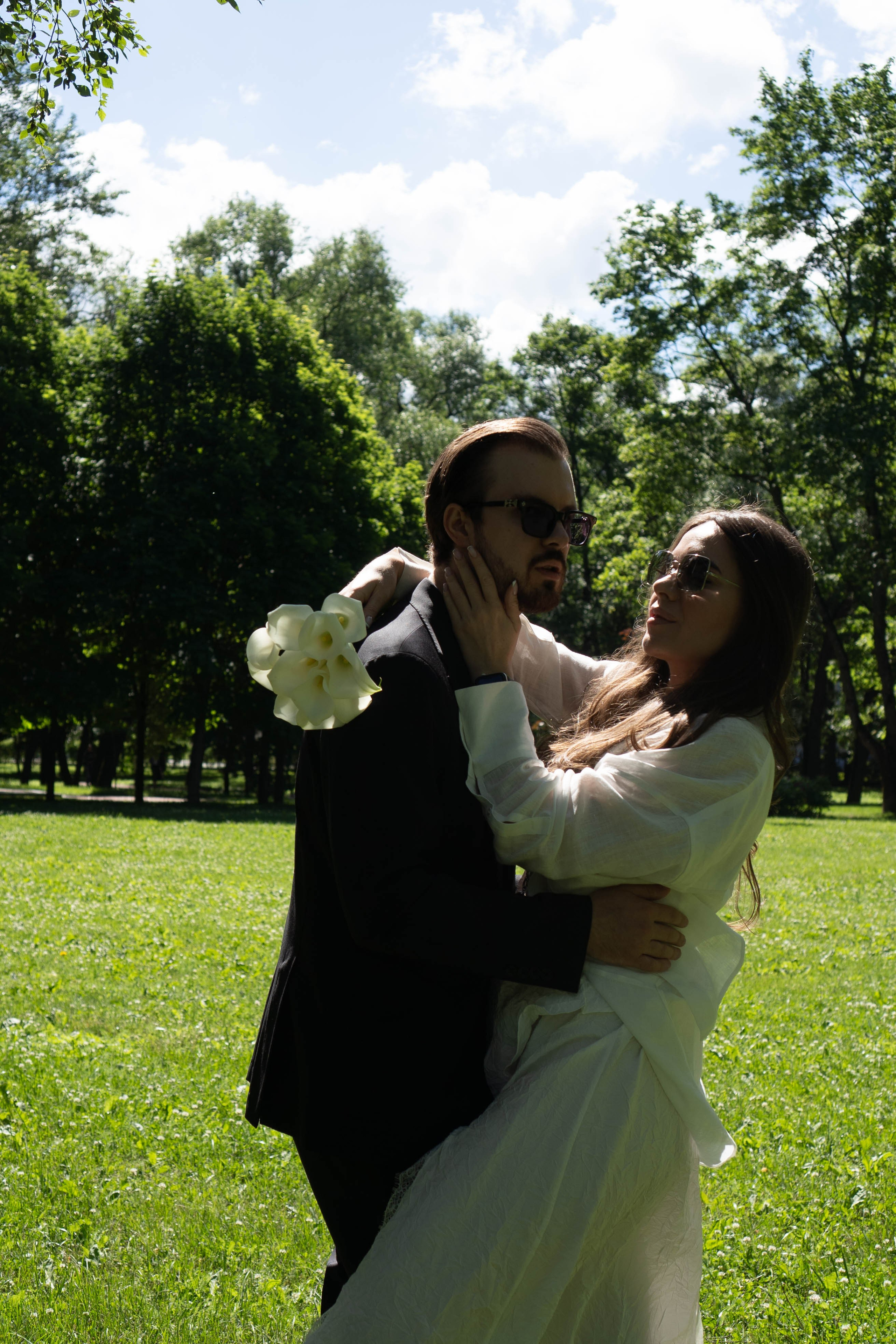 СВАДЕБНАЯ СЬЕМКА В ПАРКЕ ПОБЕДЫ И ПРОГУЛКА ПО МОСКОВСКОМУ ПРОСПЕКТУ. Профессиональный фотограф, Санкт-Петербург — Виктория Богомолова