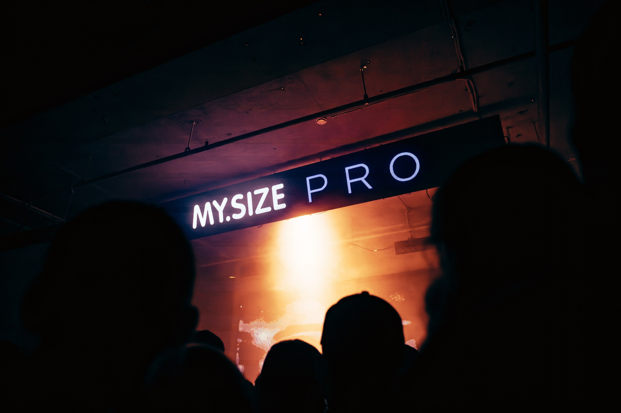 Insomnia Ishome. Metro. Сайт фотографа Данилы Пащенко