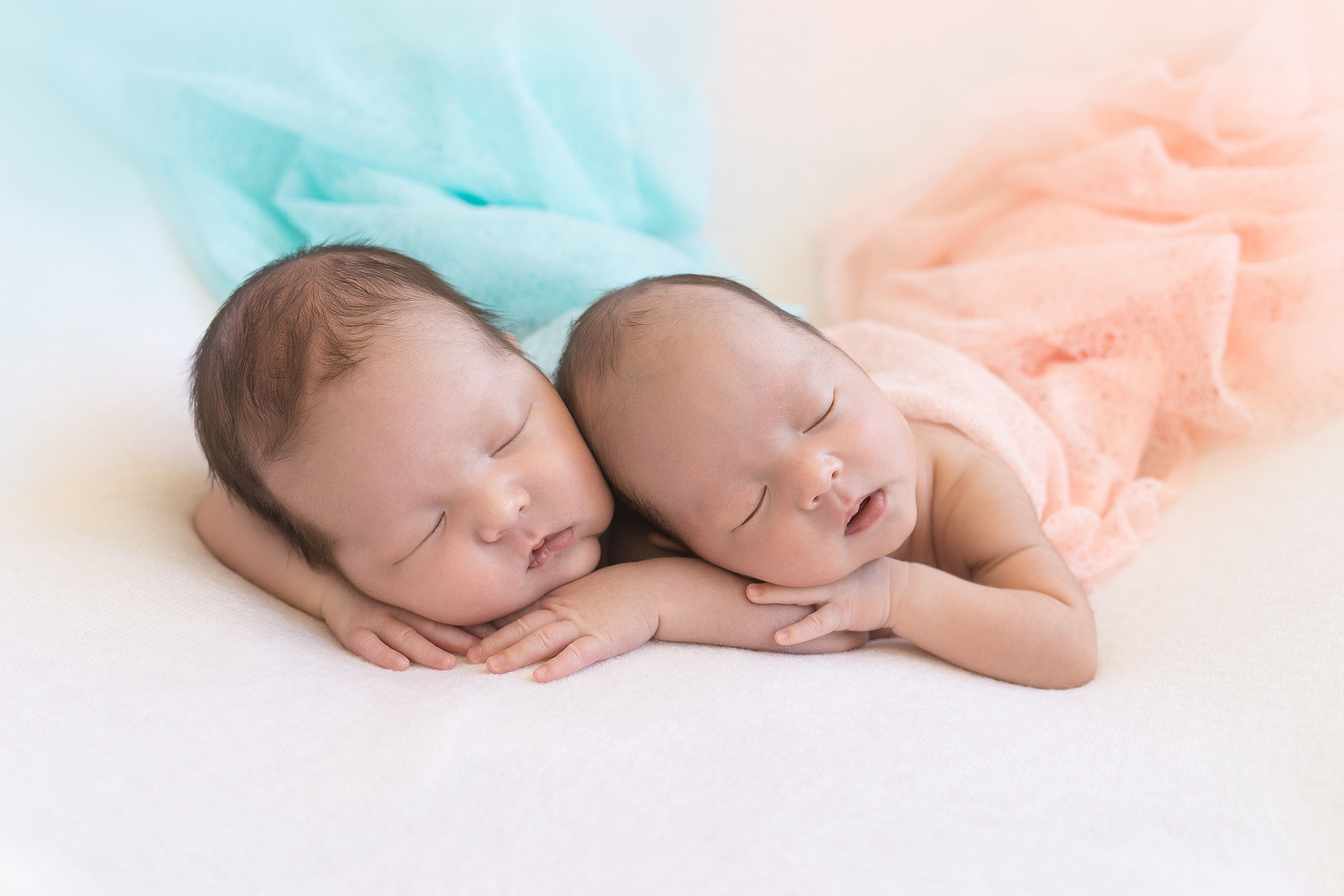 Новорожденные. Фотограф в Новосибирске
