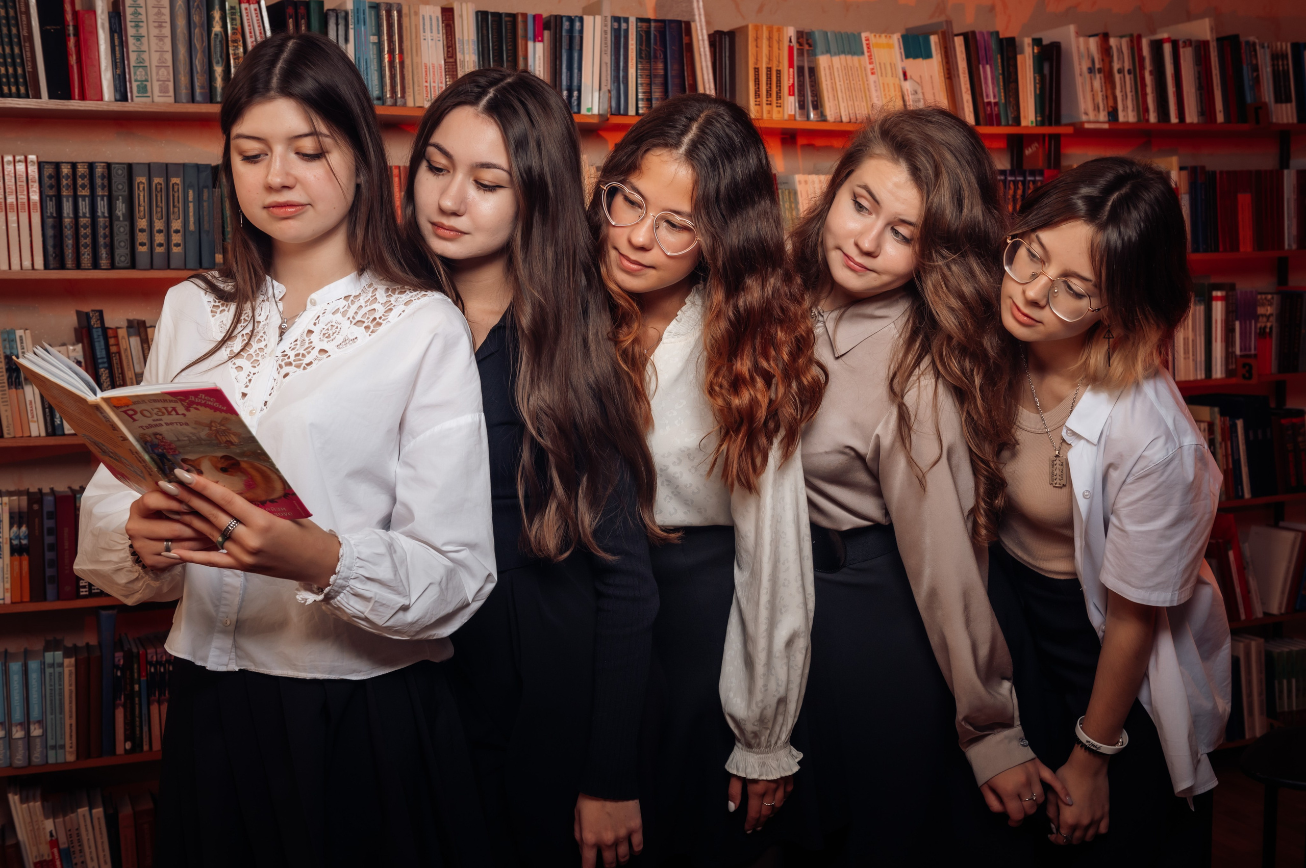 Старшие классы. Современные выпускные альбомы в Новосибирске