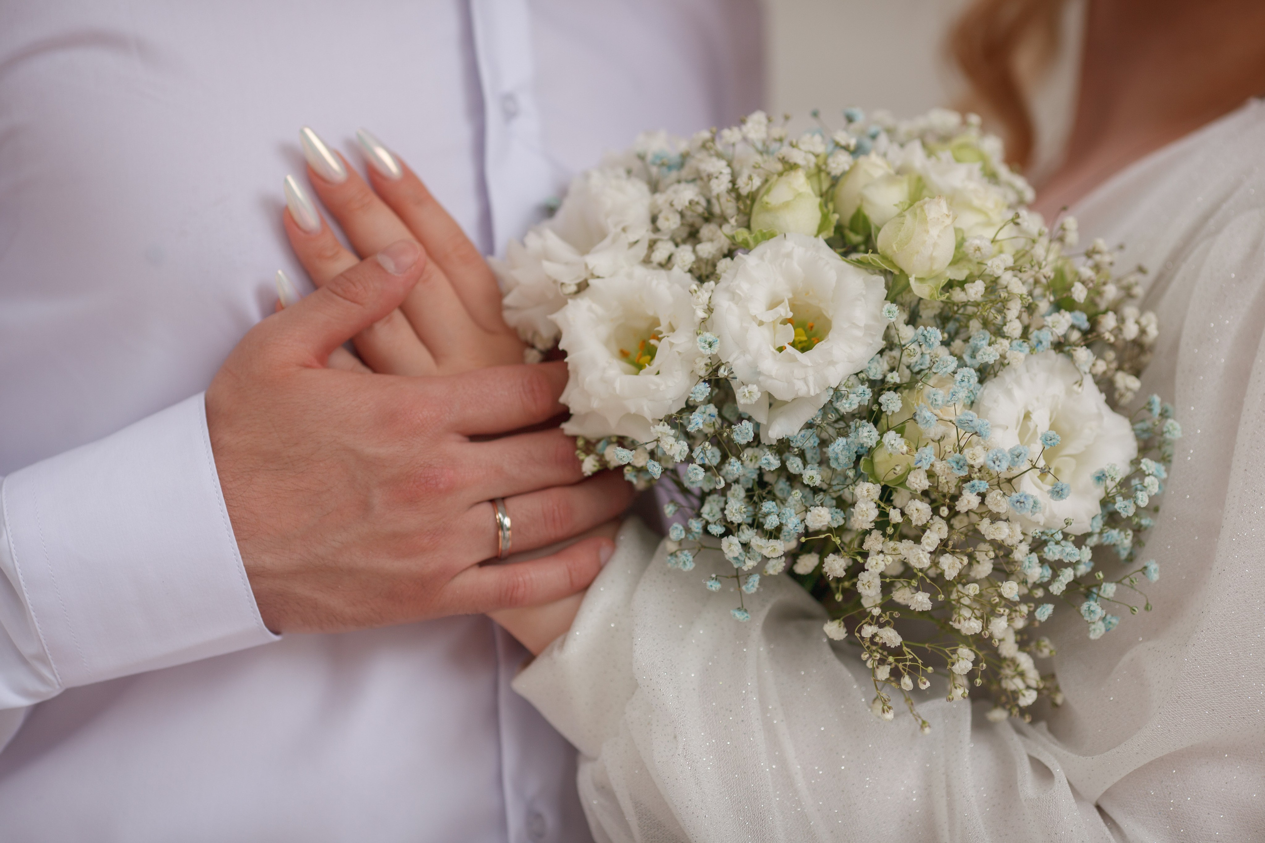 Свадебная фото прогулка пары в центре Ессентуков. Фотограф Ставрополь Пятигорск Елизавета Дарина