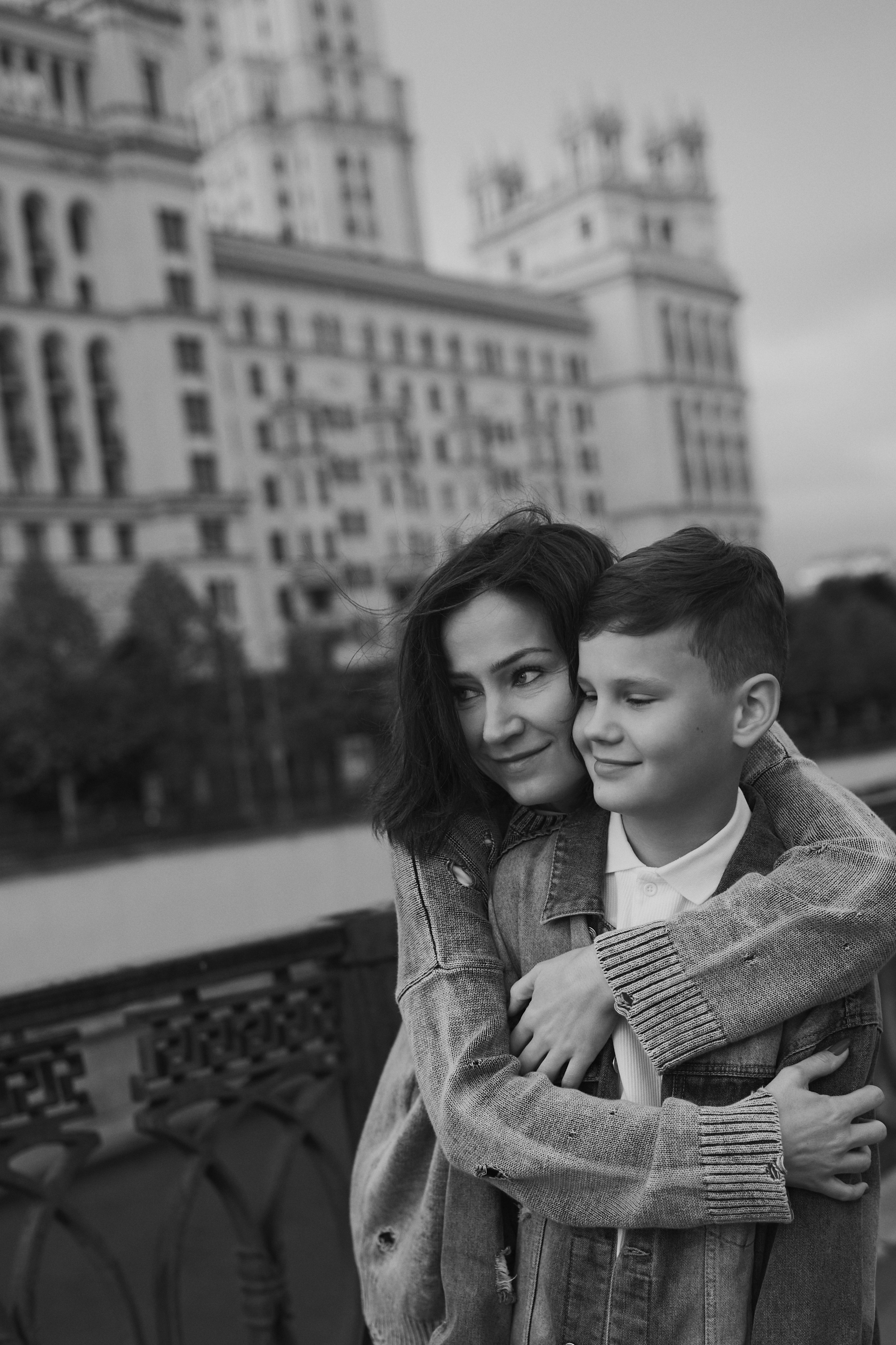 Пока город спит… Съемка мамы с детьми на рассвете. Семейный фотограф Ксения Мадаминова