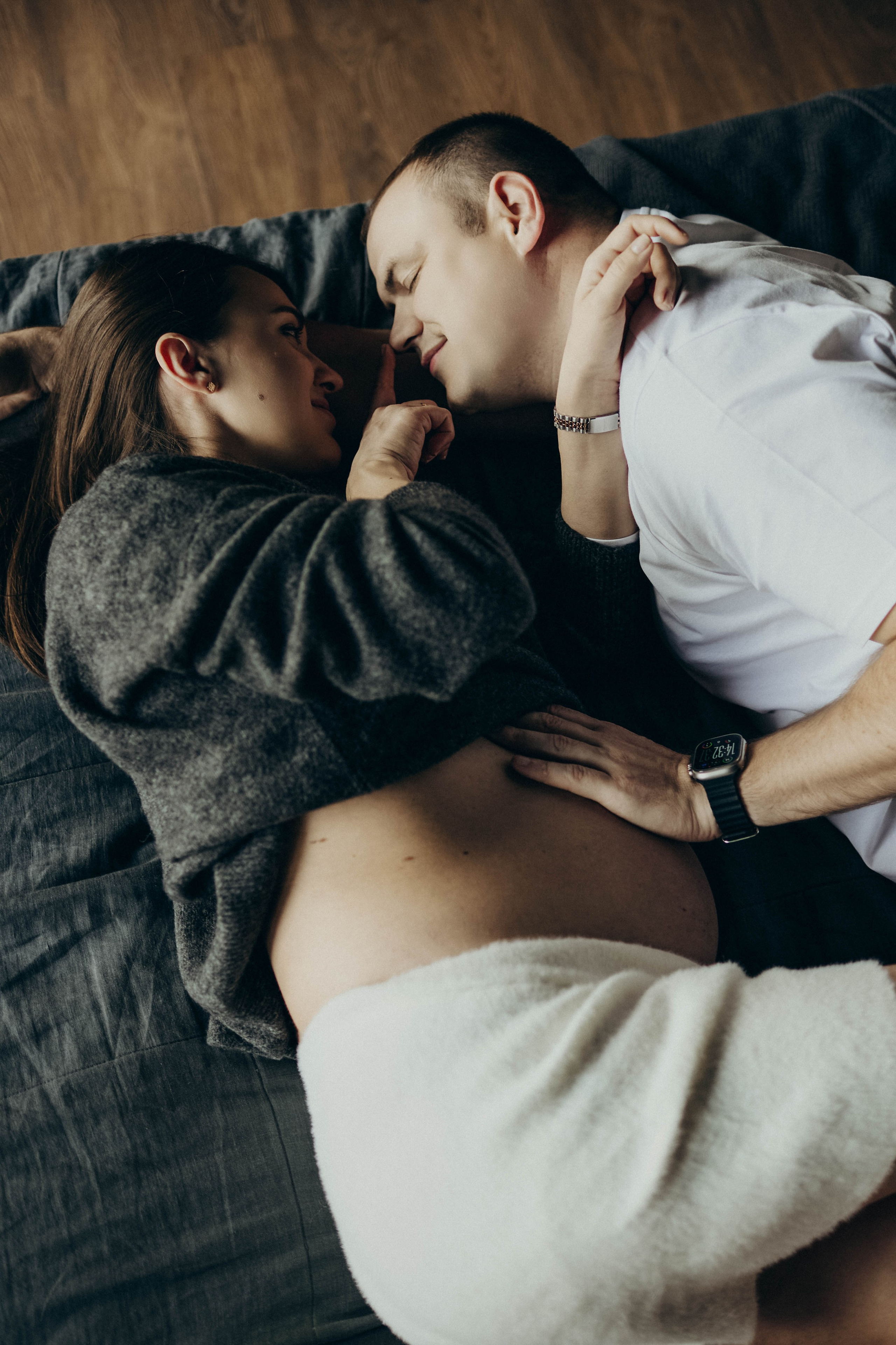 До встречи с тобой. Студийная съемка беременности. Семейный фотограф Ксения Мадаминова