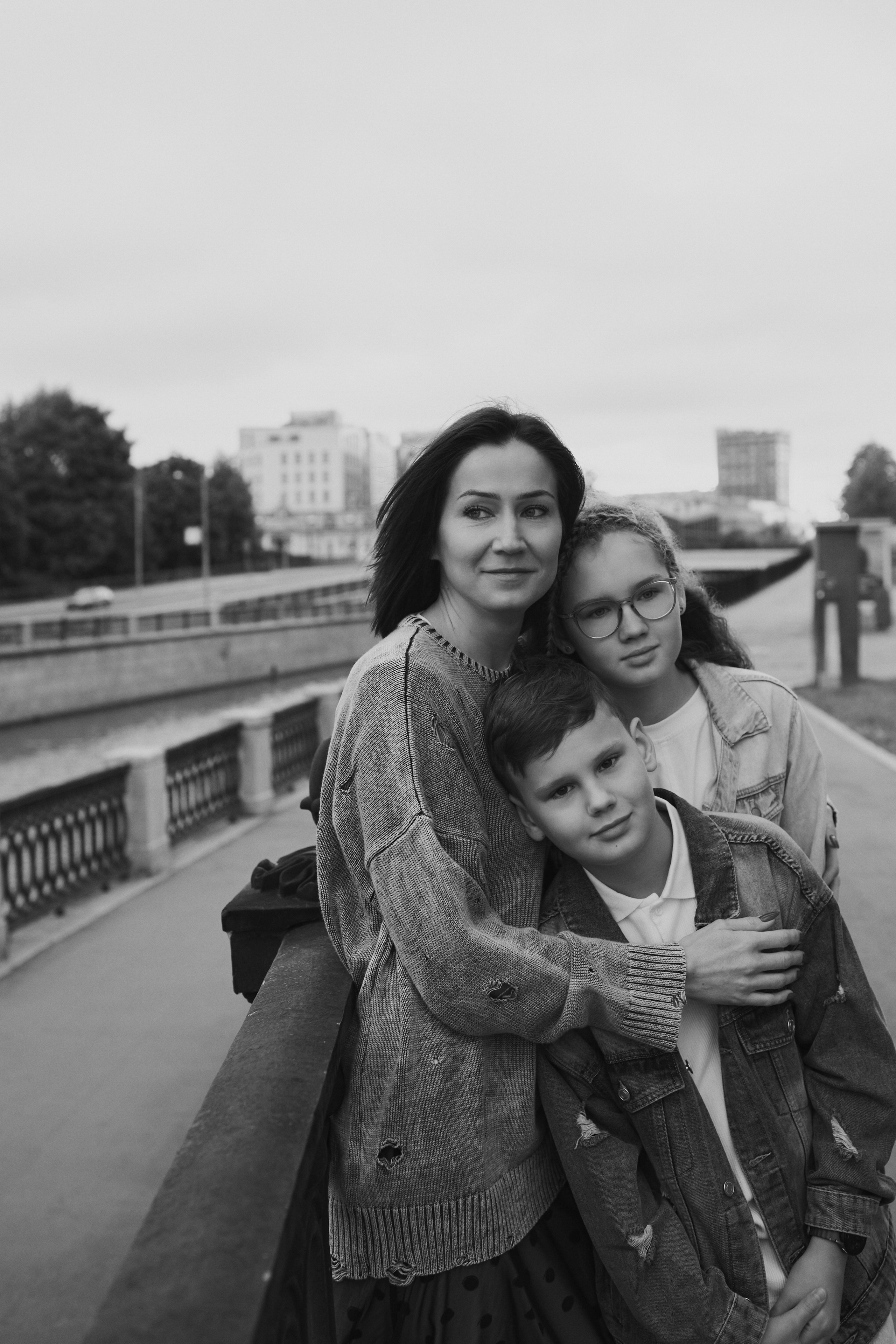 Пока город спит… Съемка мамы с детьми на рассвете. Семейный фотограф Ксения Мадаминова