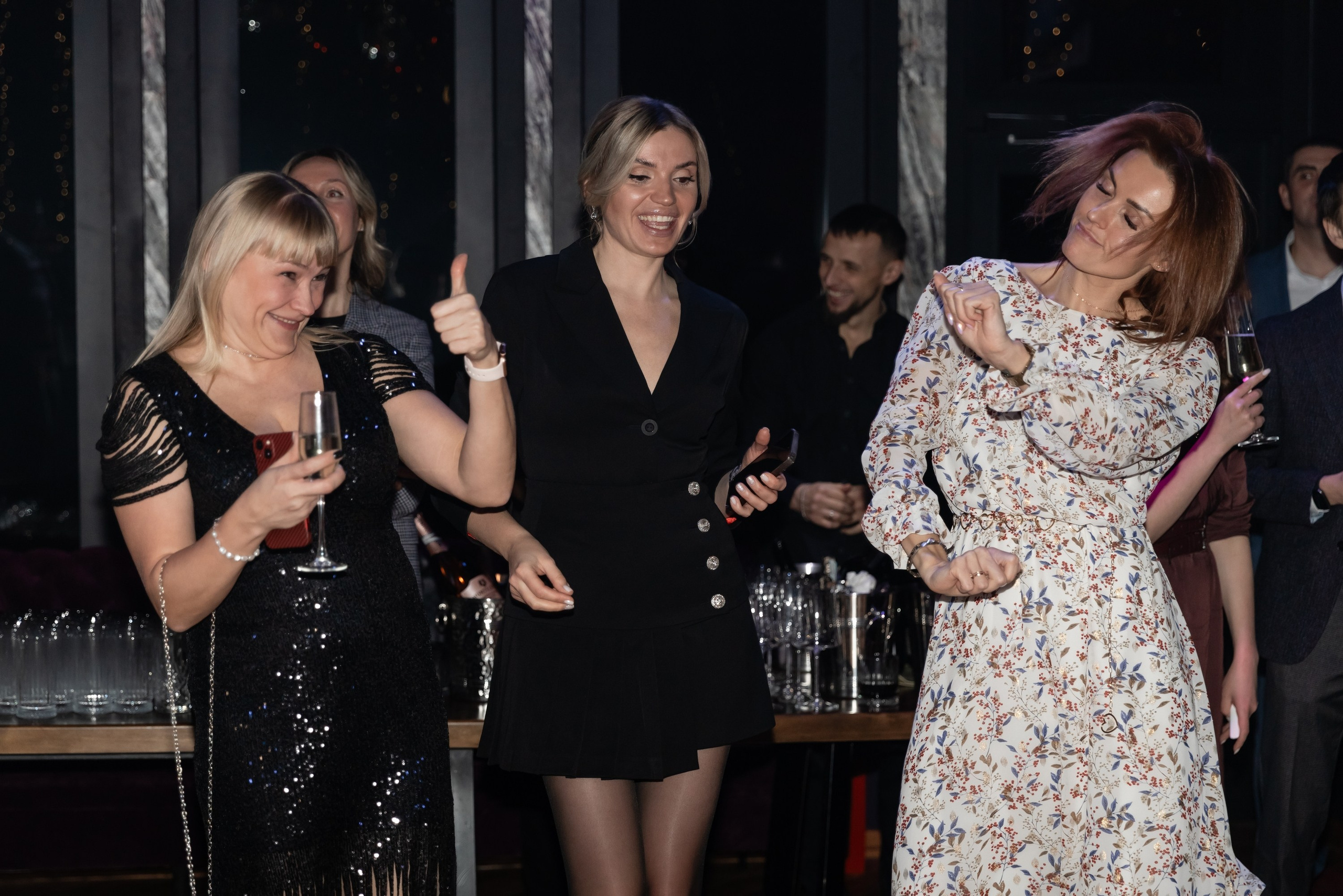 Новогодний корпоратив (Караоке клуб Who is who). Татьяна Чернышова свадебный фотограф Москва