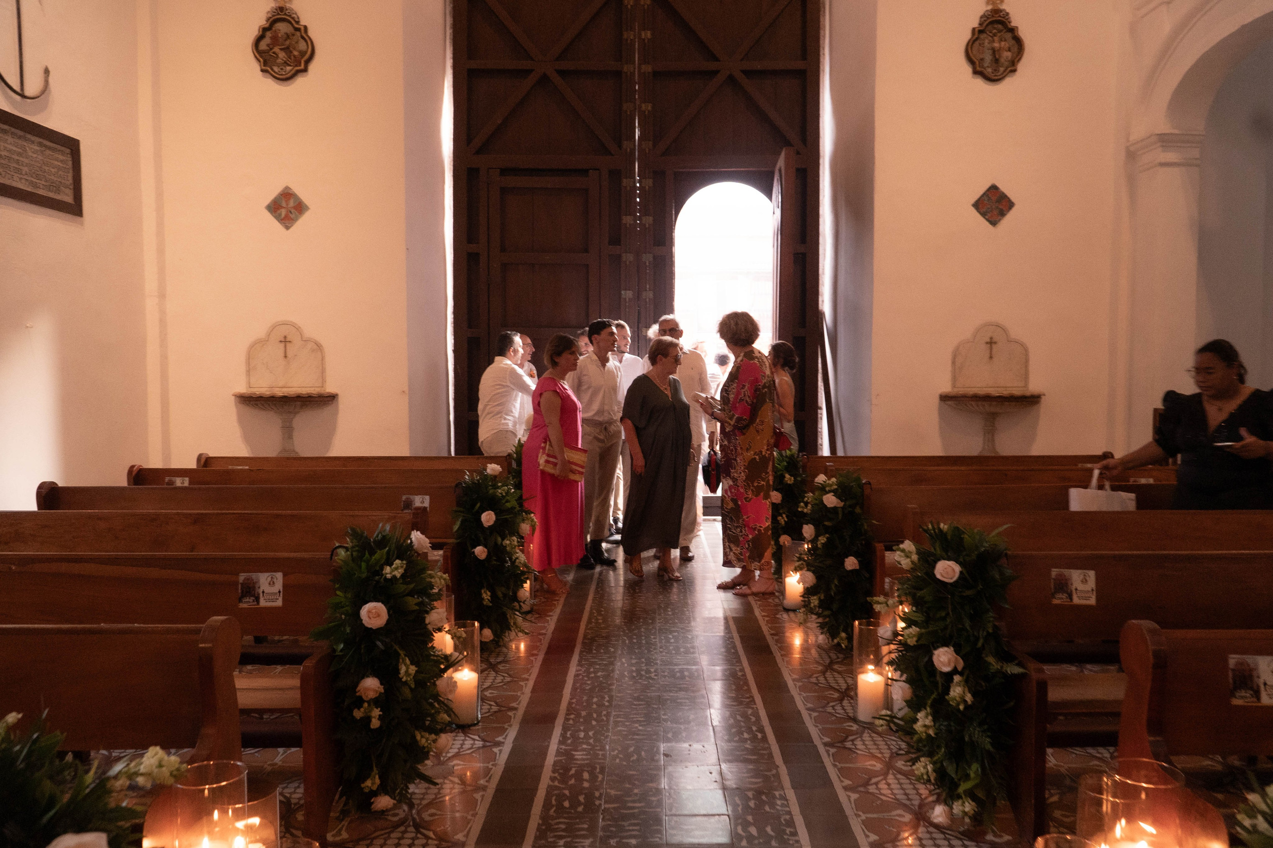 Catalina and Romain. Wedding Photographer in Barcelona and Medellin