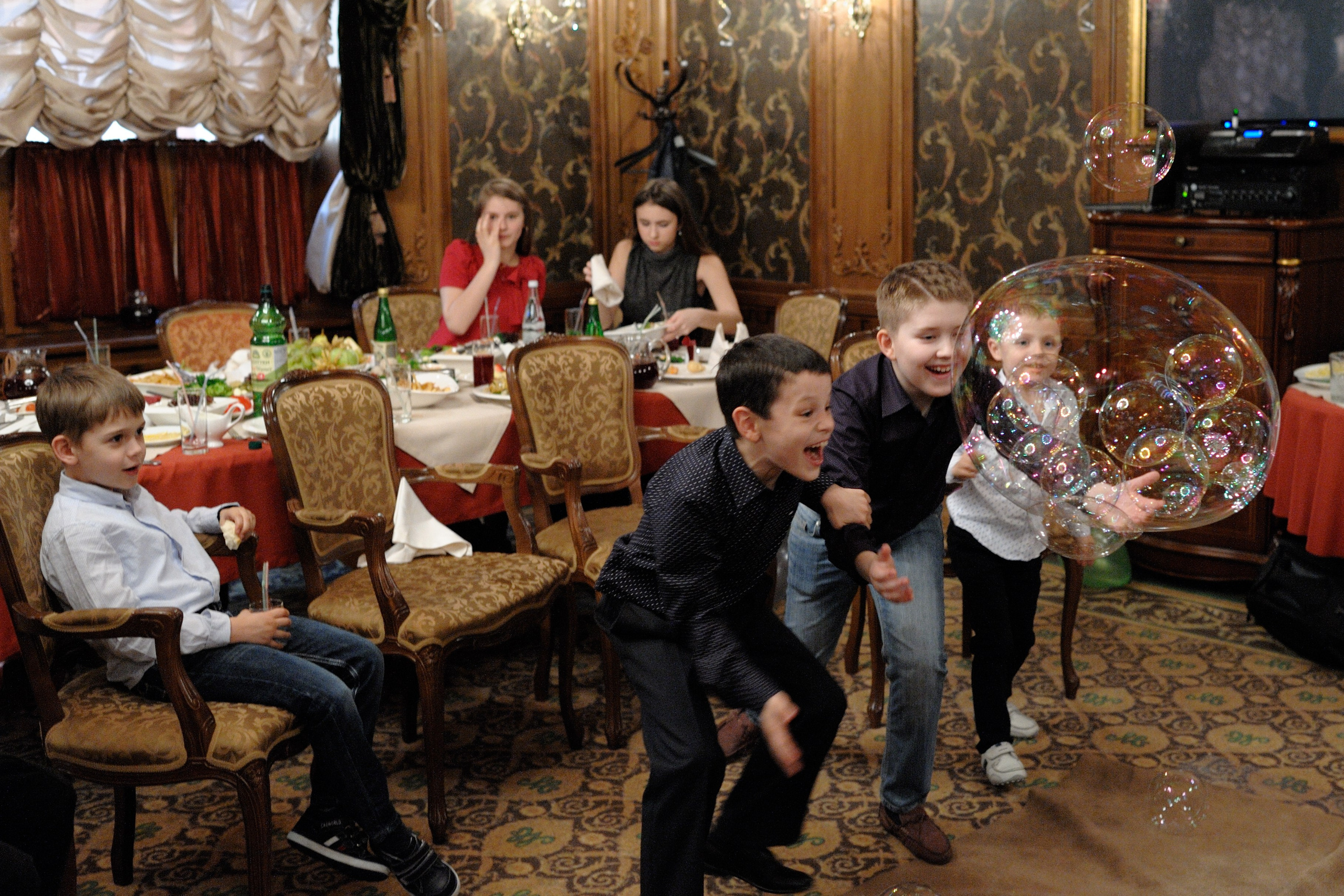 Репортажная фотосъёмка мероприятий и праздников. Портретный фотограф в г. Краснодаре Юрий Починок