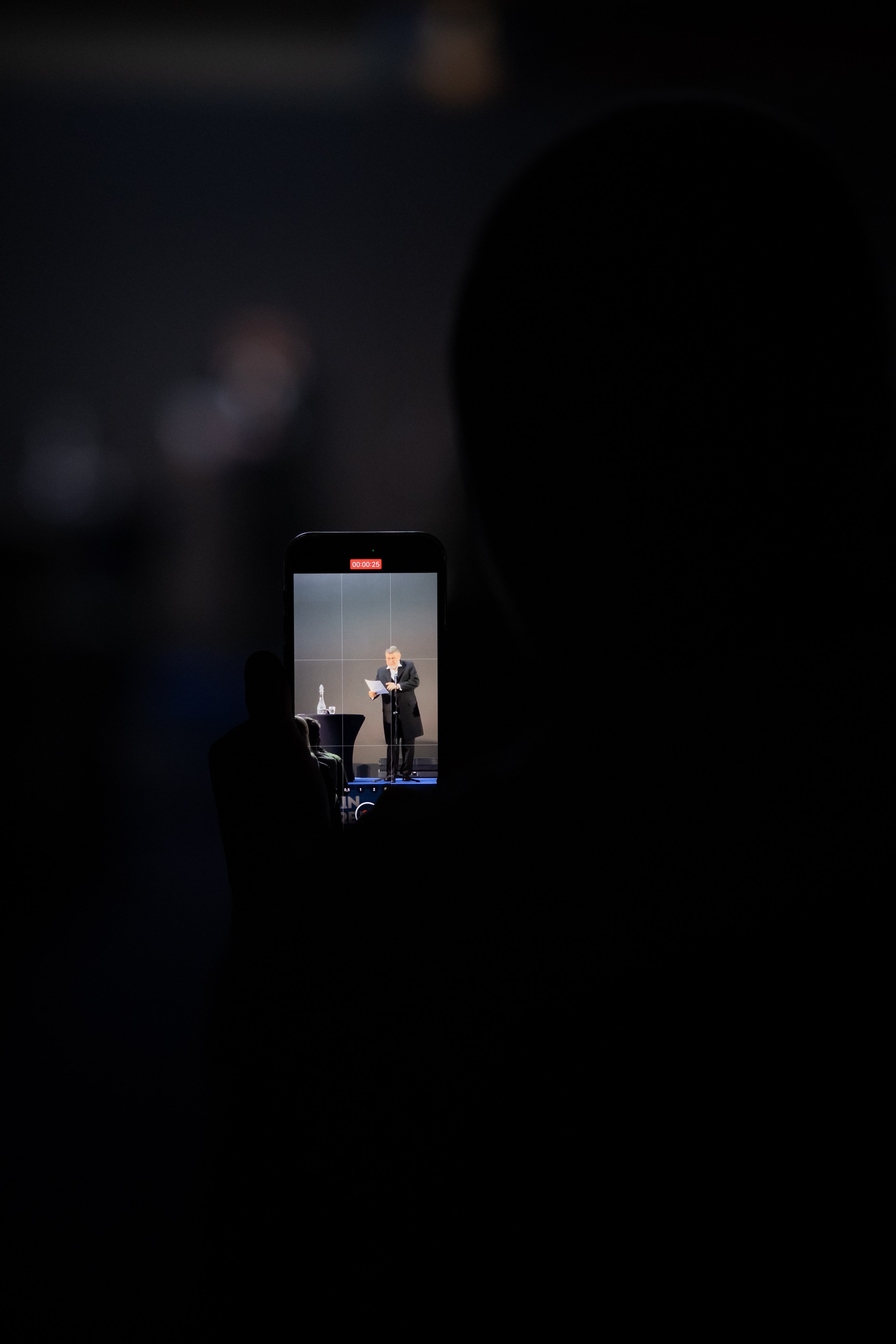 ЕВГЕНИЙ ГРИШКОВЕЦ [СПЕКТАКЛЬ]. Арина Тамочкина. Фотограф Краснодарю