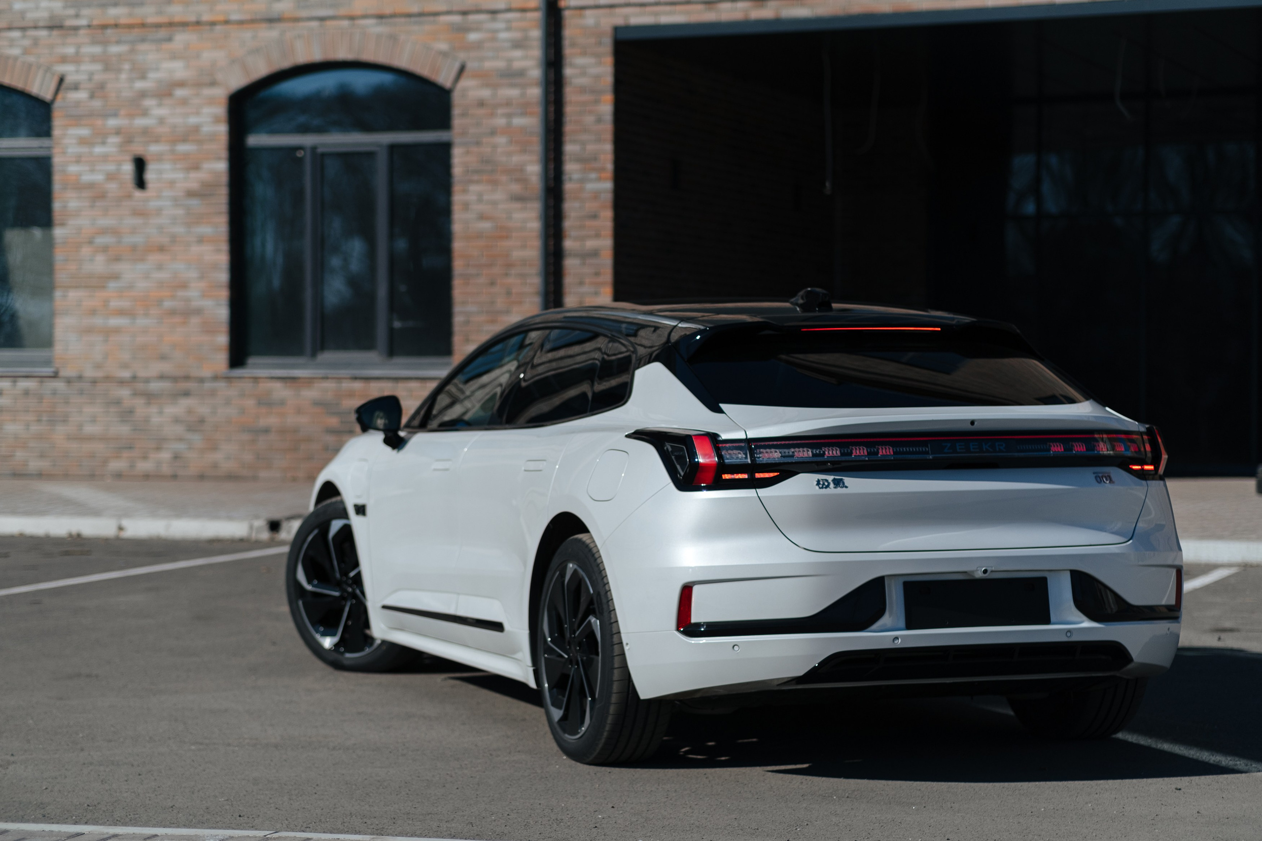 ZEEKR 001. Фуд и предметный фотограф Виталий Морозов г. Москва