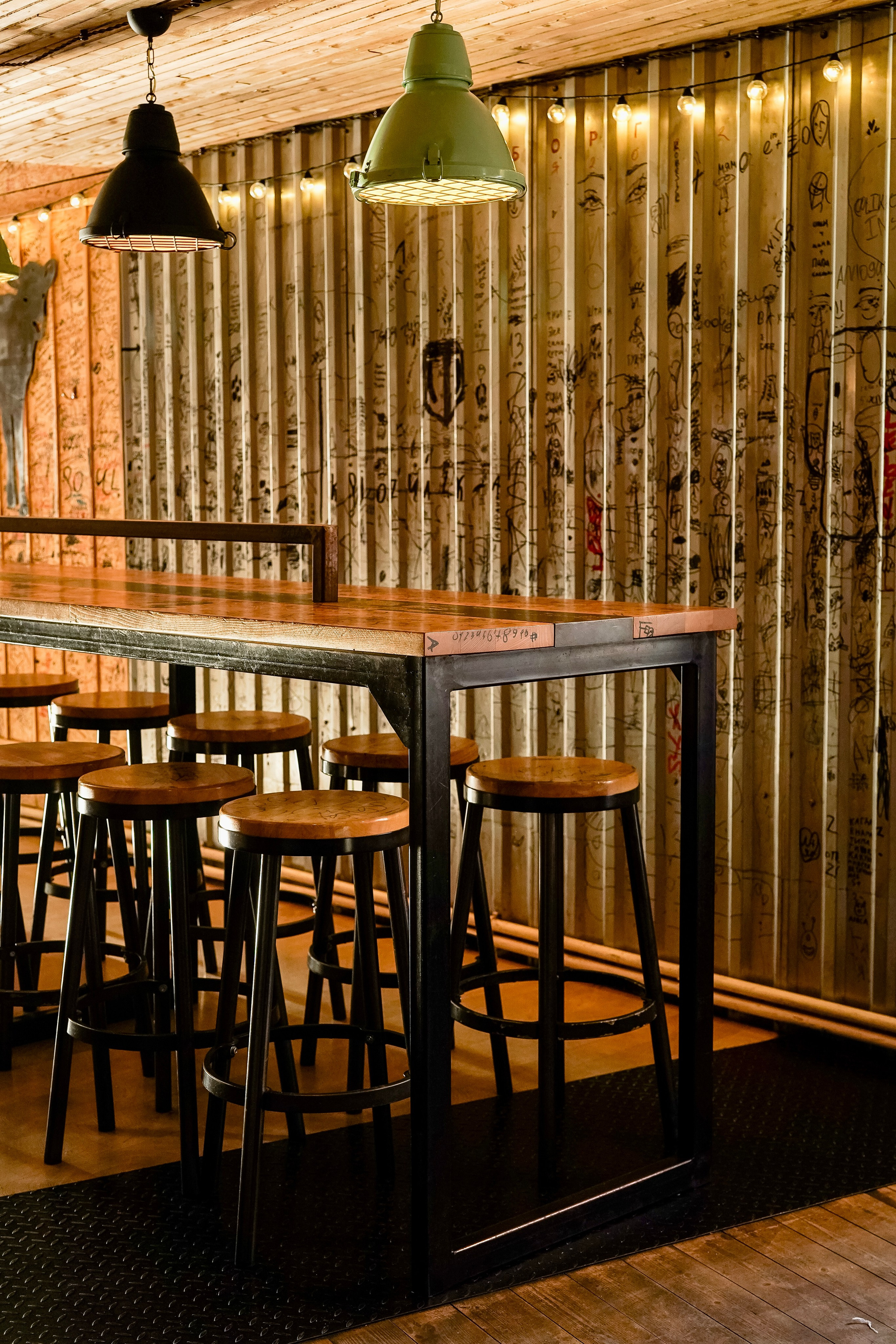 BB&Burgers. AMODEO STUDIO