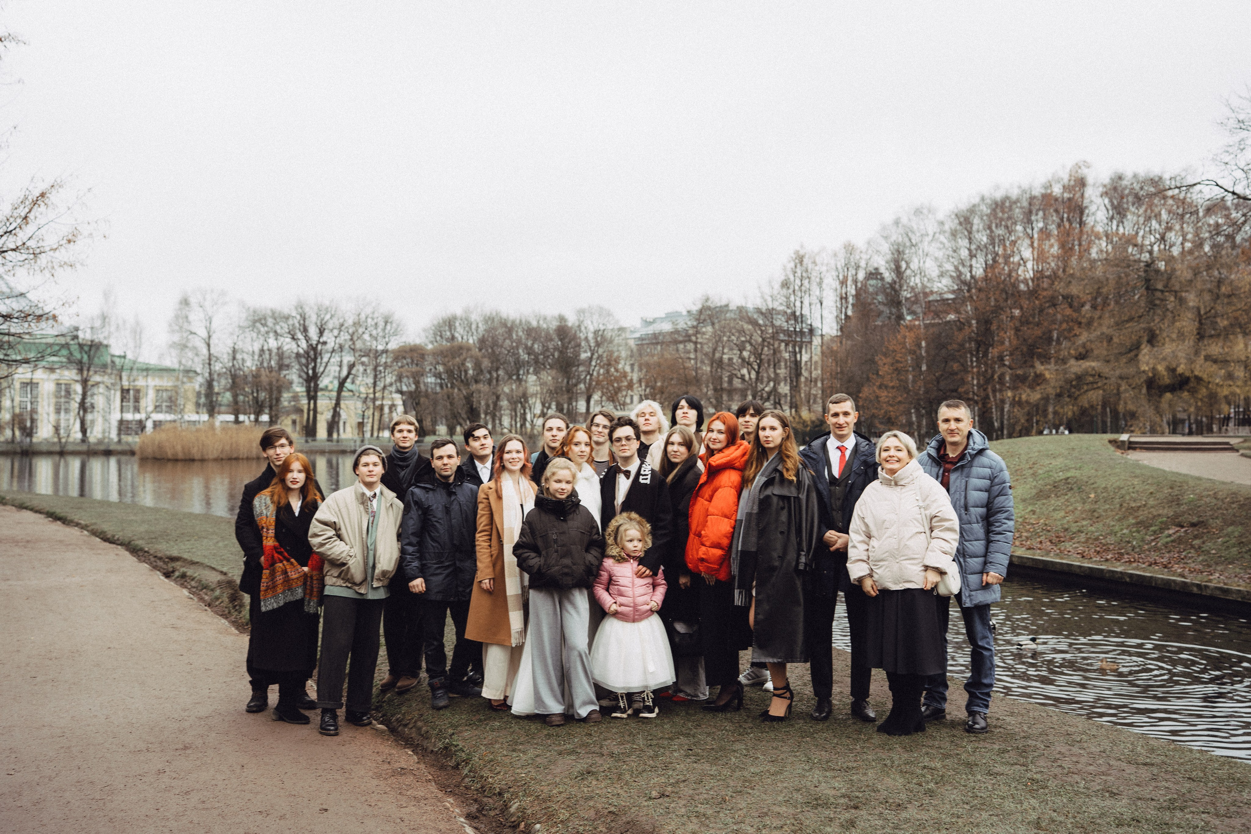 СВАДЕБНАЯ СЬЕМКА ВО ВТОРОМ ДВОРЦЕ С ГОСТЯМИ И ПРОГУЛКА В ТАВРИЧЕСКОМ САДУ. Профессиональный фотограф, Санкт-Петербург — Виктория Богомолова