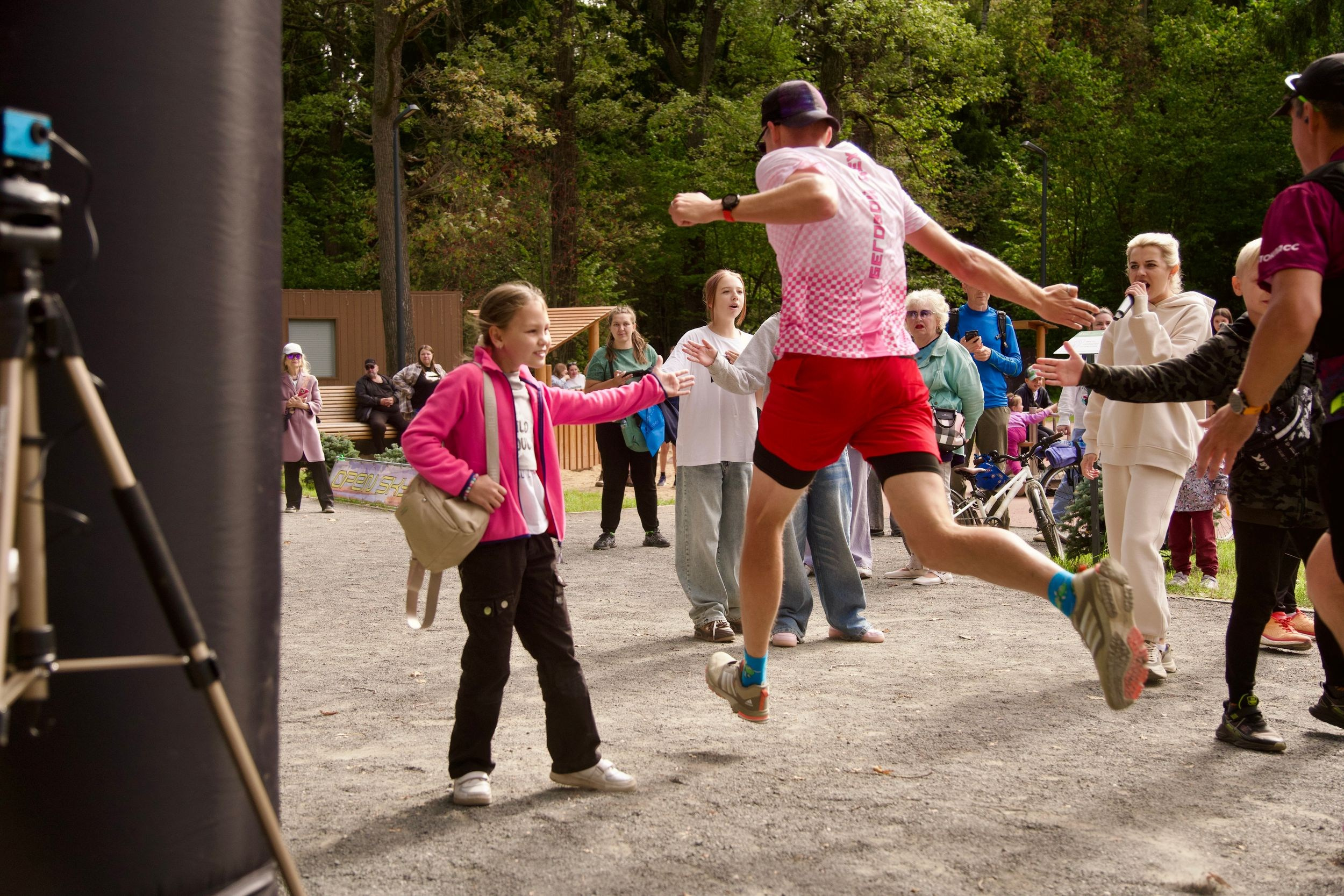 Забег в парке «Дубки». Кафе «БЕЛКА НАШЕПТАЛА». Ну оооочень концептуальное кафе