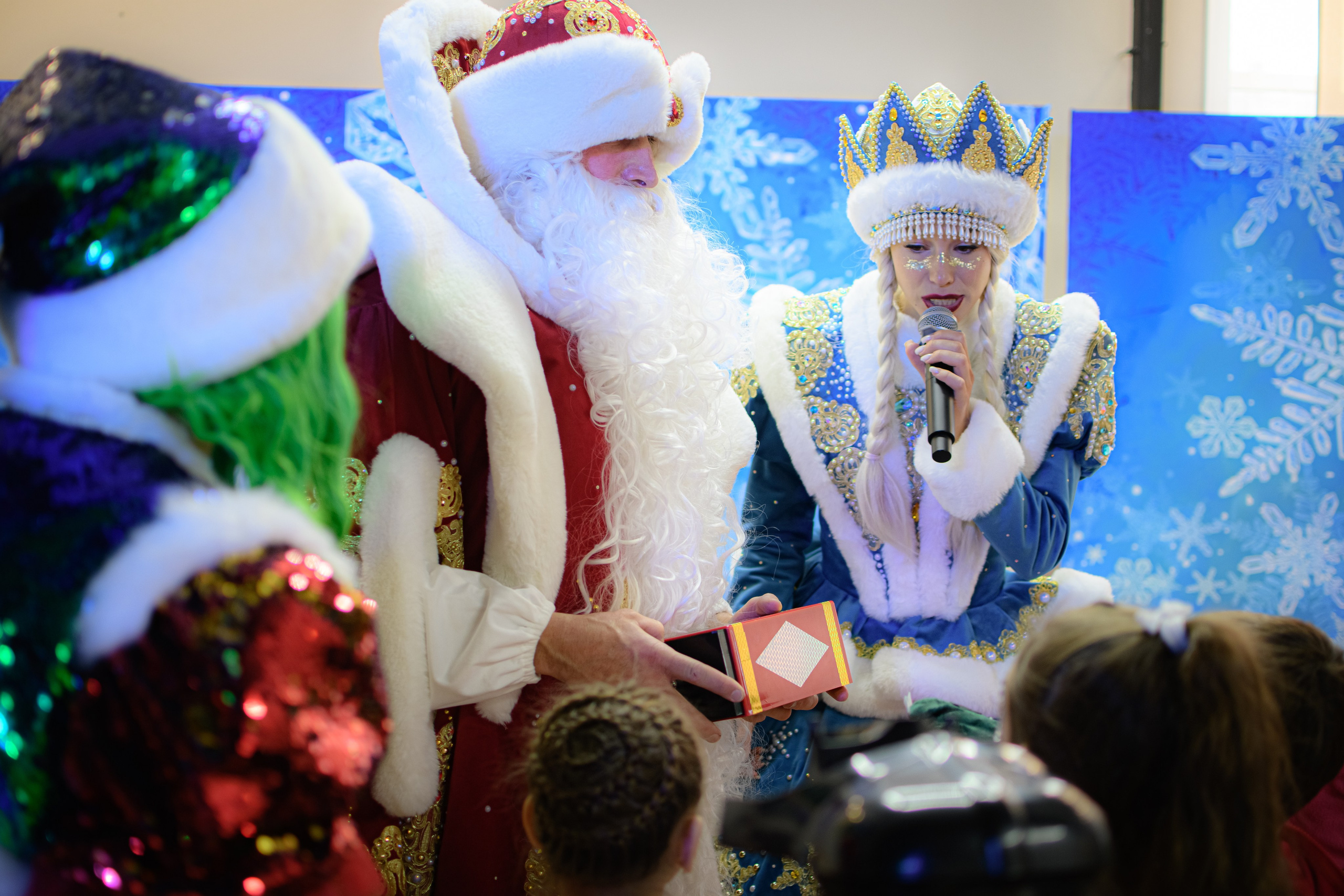 HAPPY NEW YEAR. Photokarish