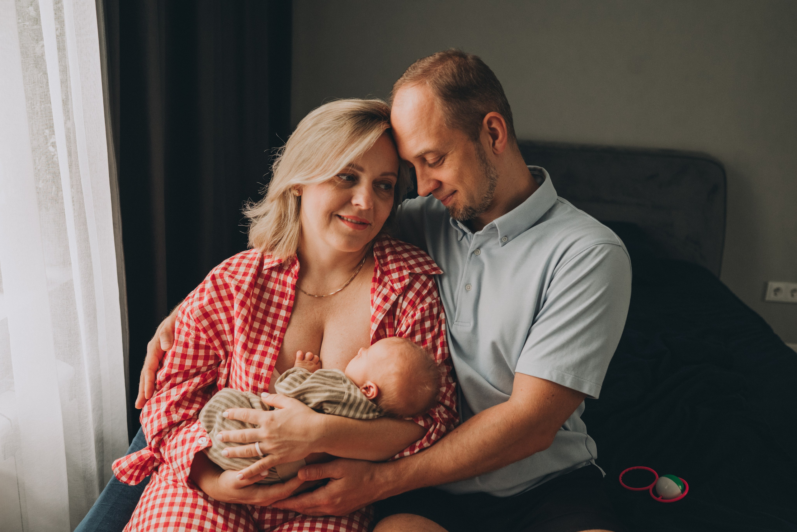 Съёмка новорожденных, домашние съёмки нью борн. Семейный фотограф в Москве Дарья Пузикова