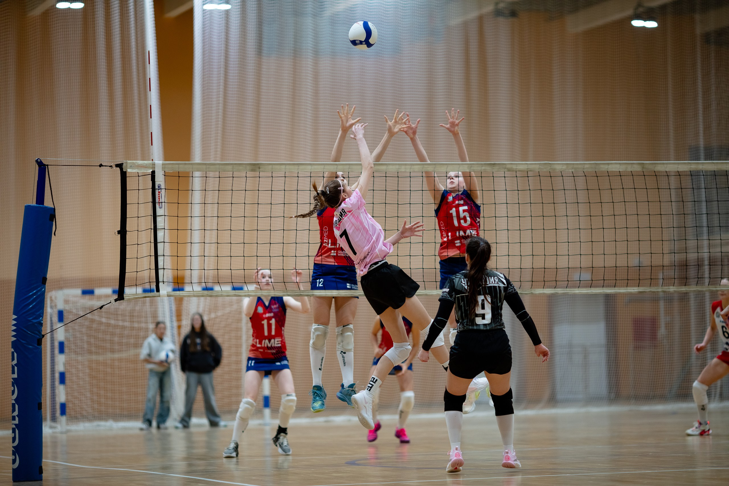 СШ11 — Искра / 2 игра. Фотография