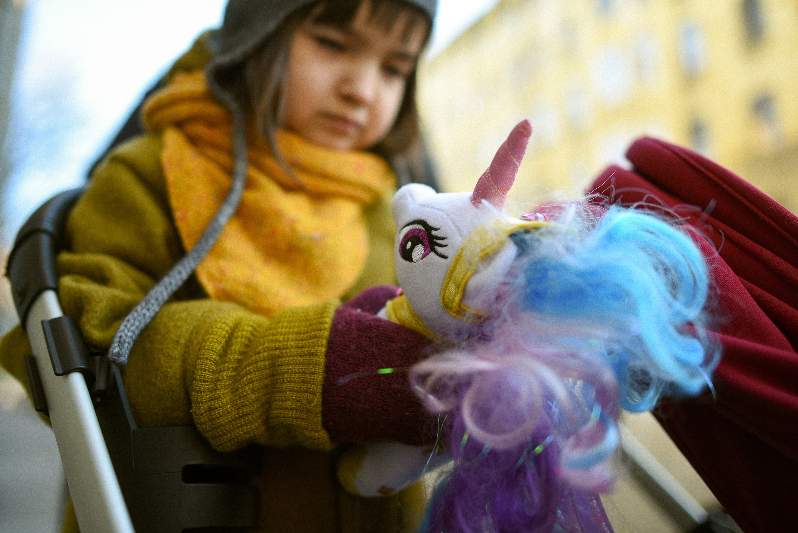 A Mom’s Day: The Everyday Hustle. Documentary family photography in Barcelona and beyond