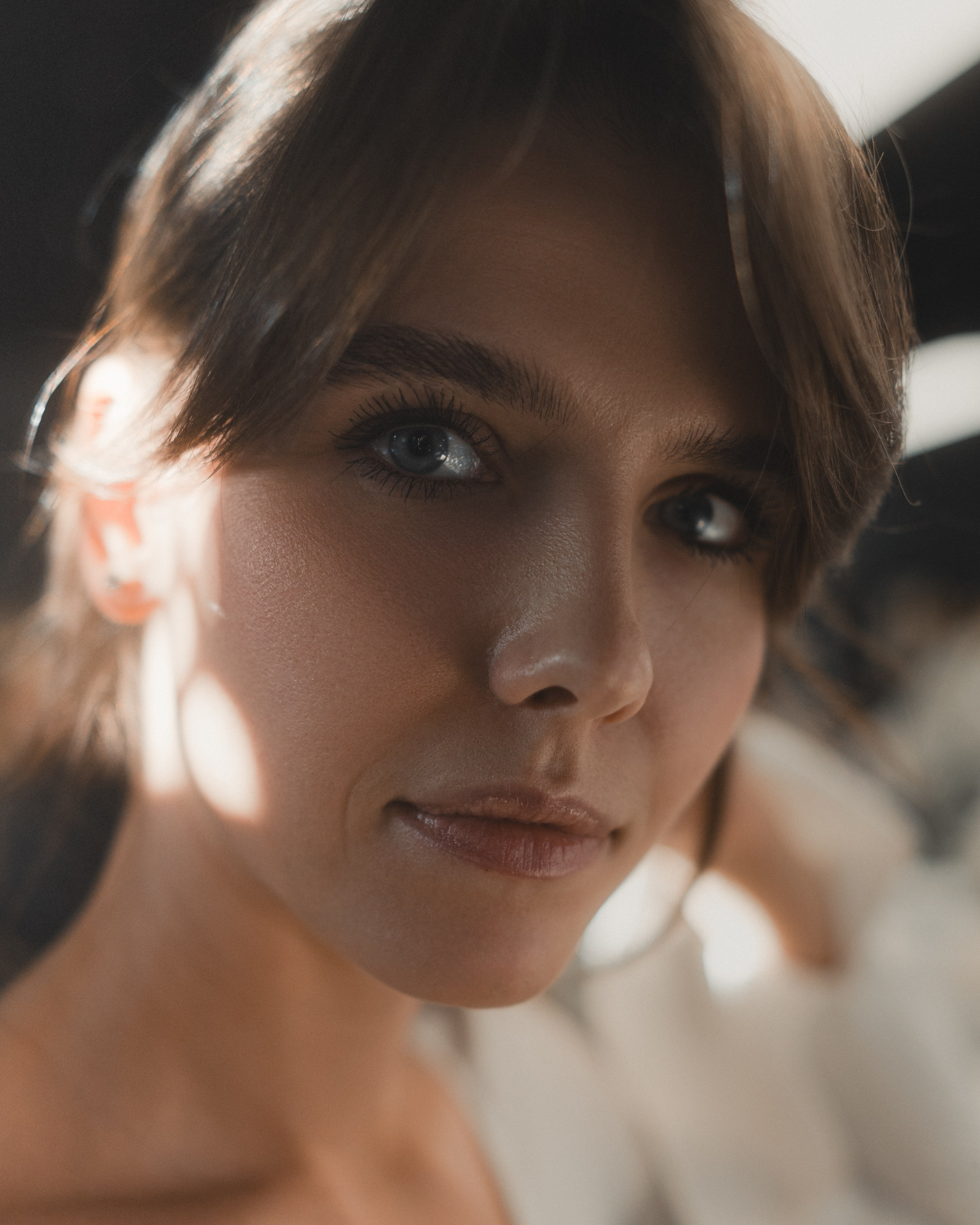 Coffee Shop Photoshoot with Darya in Kazan — Anton Avanzato