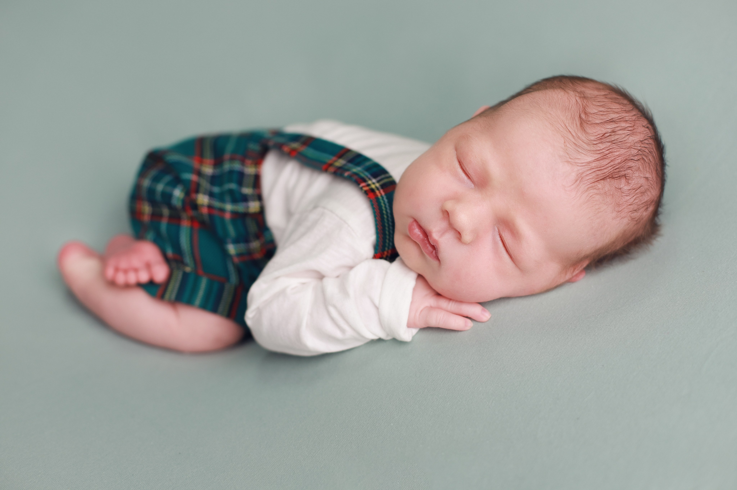 Тимофей. Фотограф новорожденных в г. Россошь Виктория Нечепуренко
