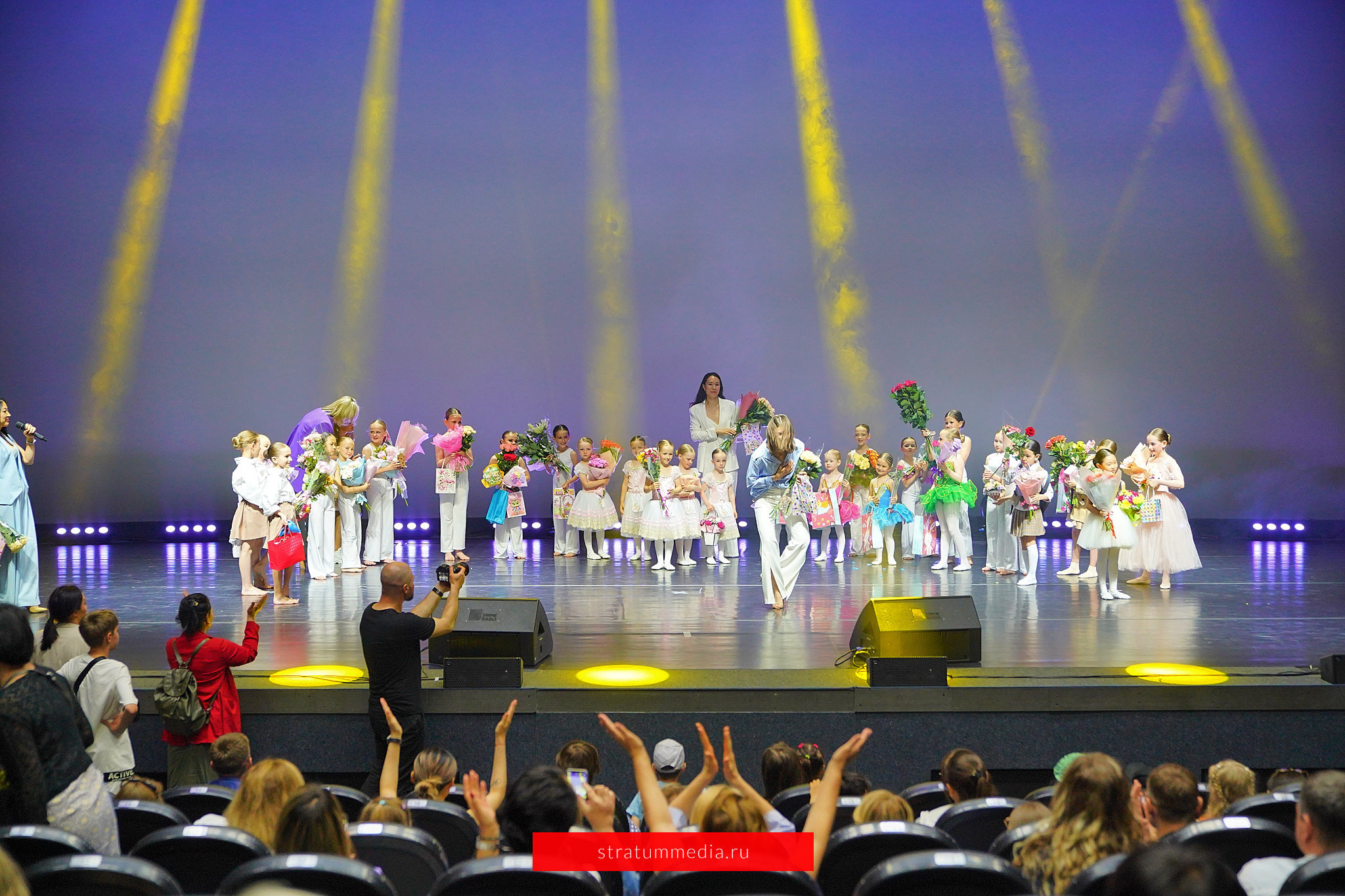 Как я провел День Молодежи и побывал на концерте школы НБС. Stratum Media — Фото-Видео Съемки