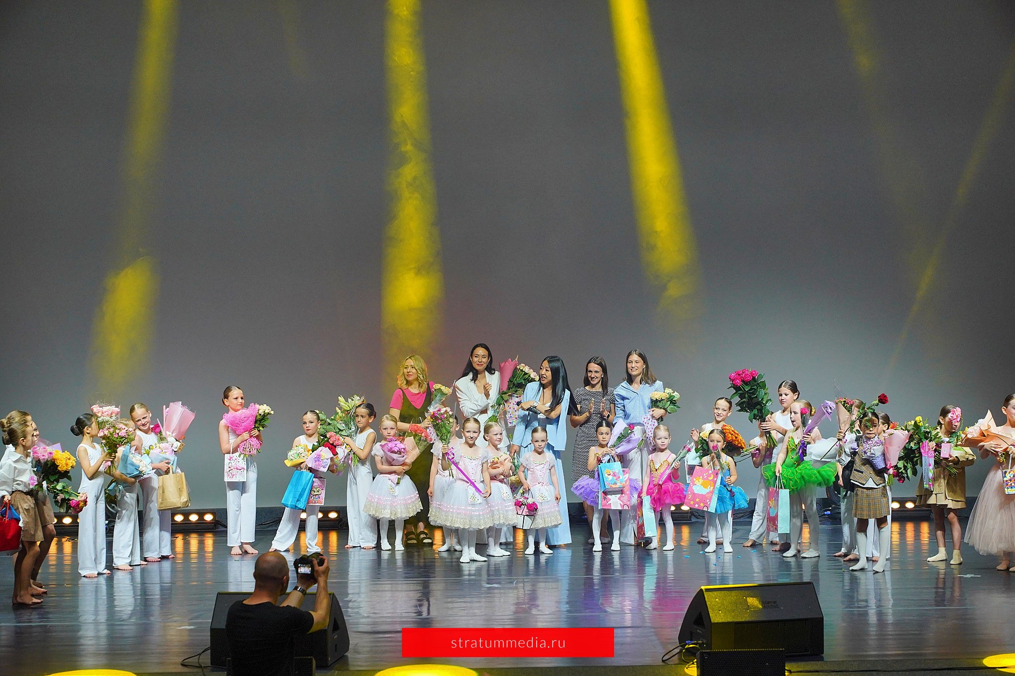 Как я провел День Молодежи и побывал на концерте школы НБС. Stratum Media — Фото-Видео Съемки