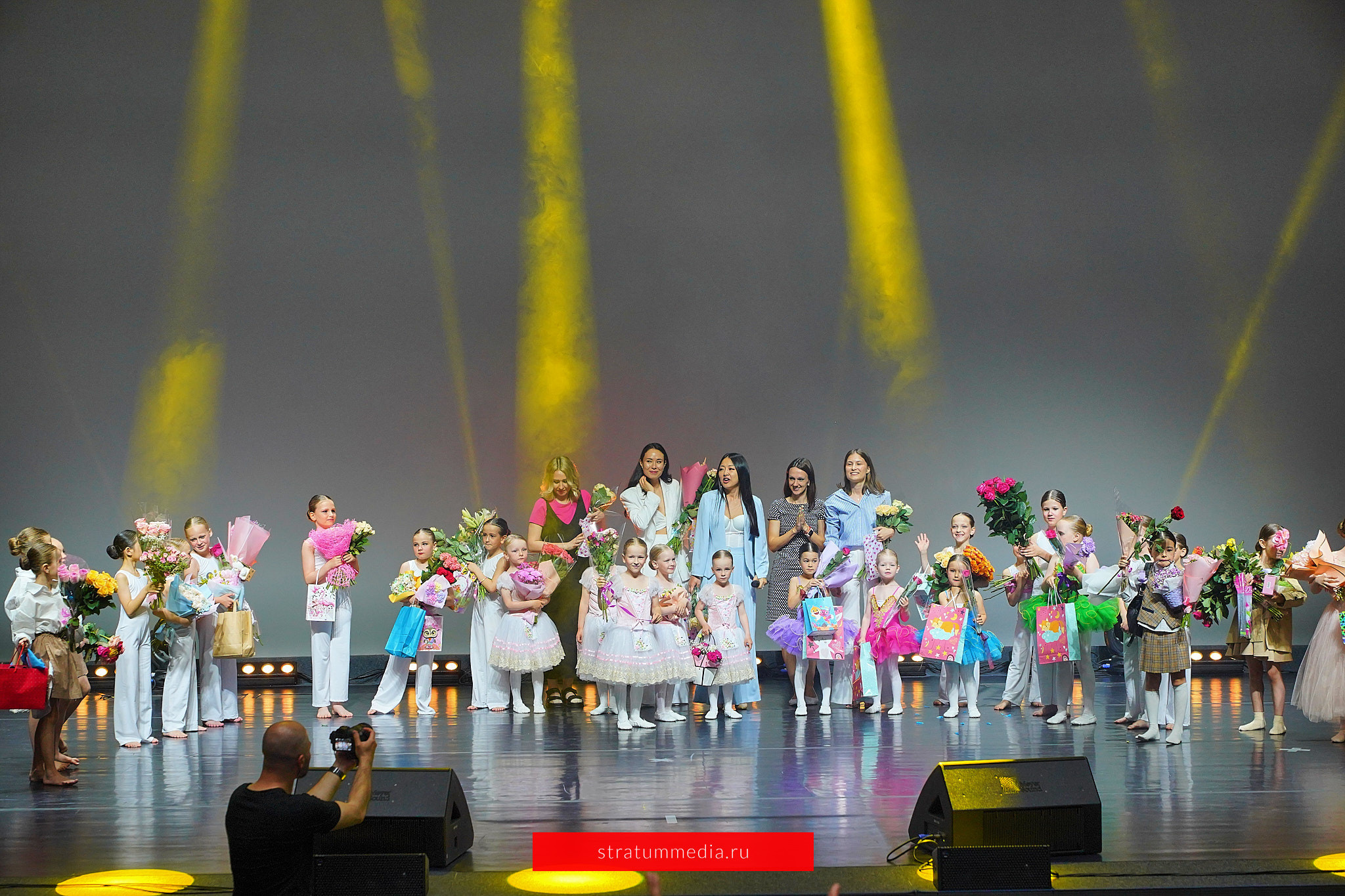 Как я провел День Молодежи и побывал на концерте школы НБС. Stratum Media — Фото-Видео Съемки